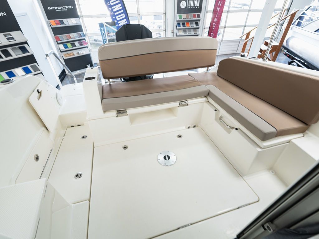 2025 Bayliner Trophy T23 Explorer - 13