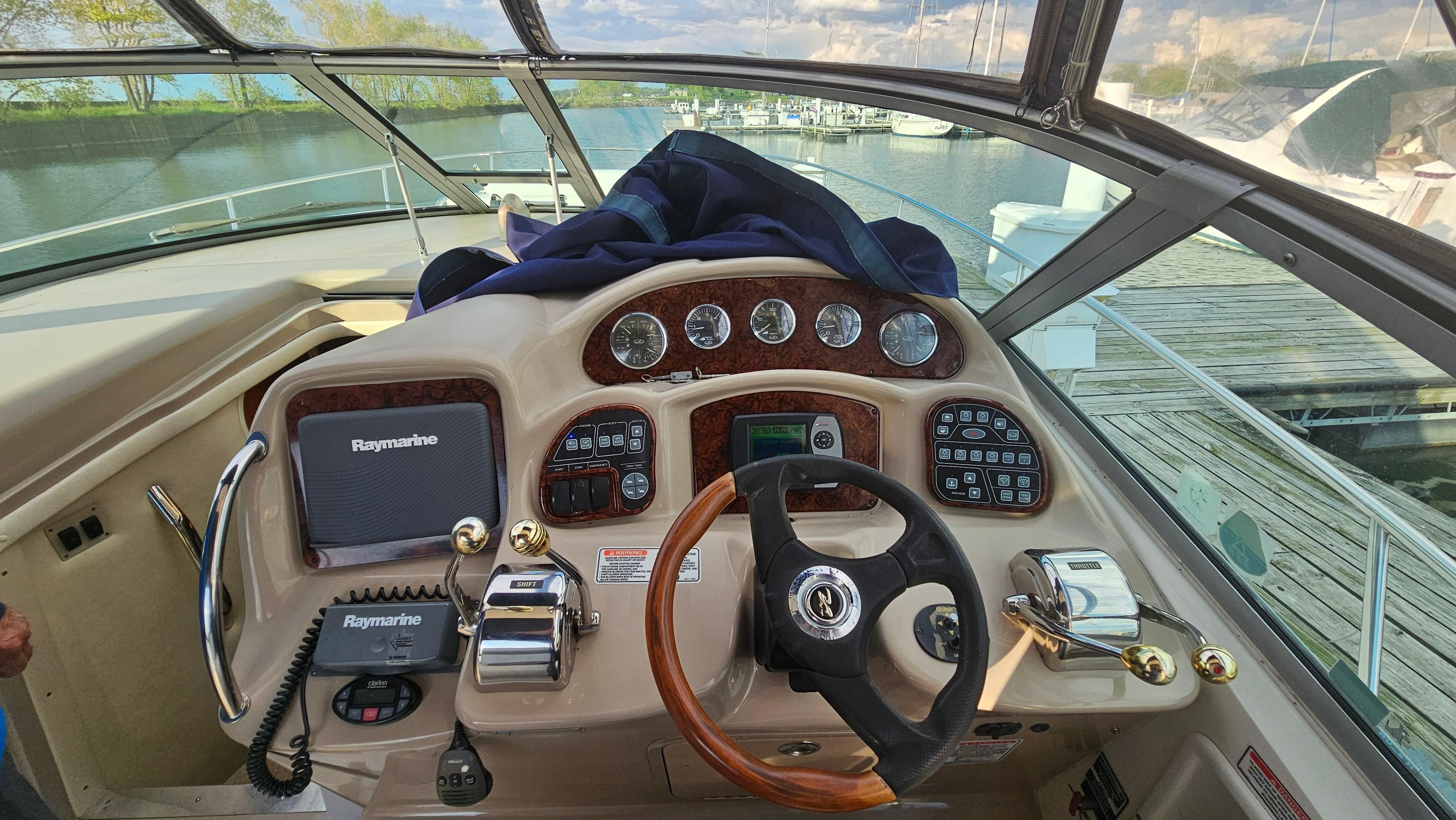 2005 Sea Ray Sundancer 320 - 25