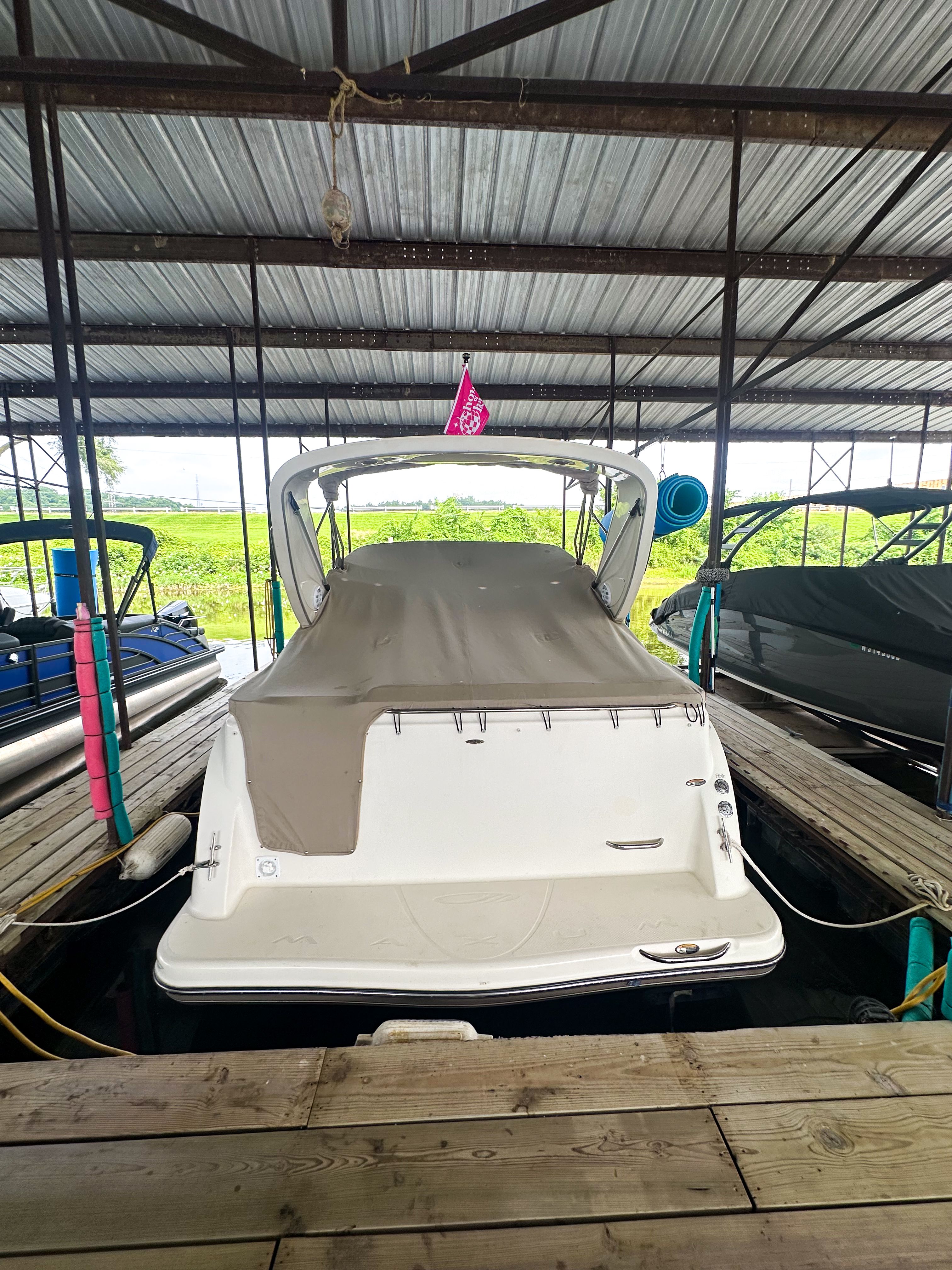 2000 Maxum 2800 SCR - 20