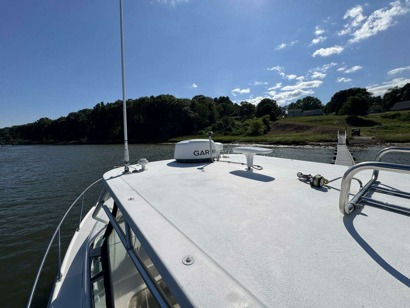 1999 Boston Whaler 28 Conquest - Image 16