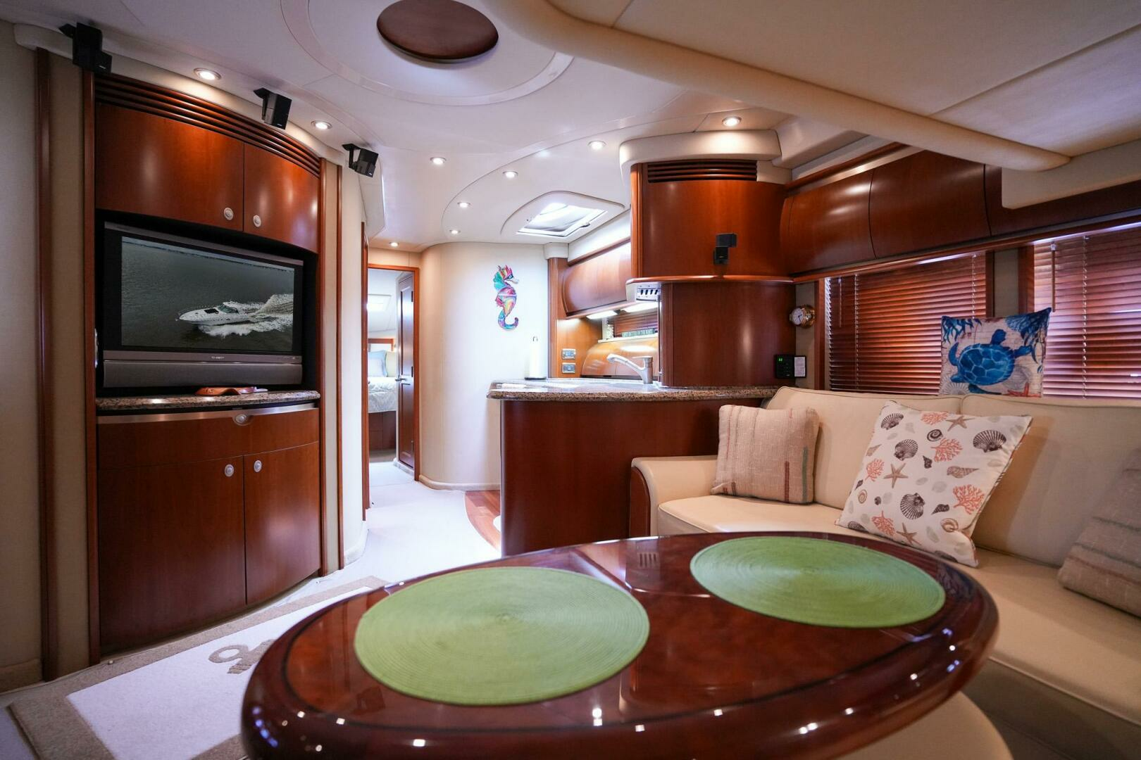 2006 Sea Ray 52 Sundancer - Image 34