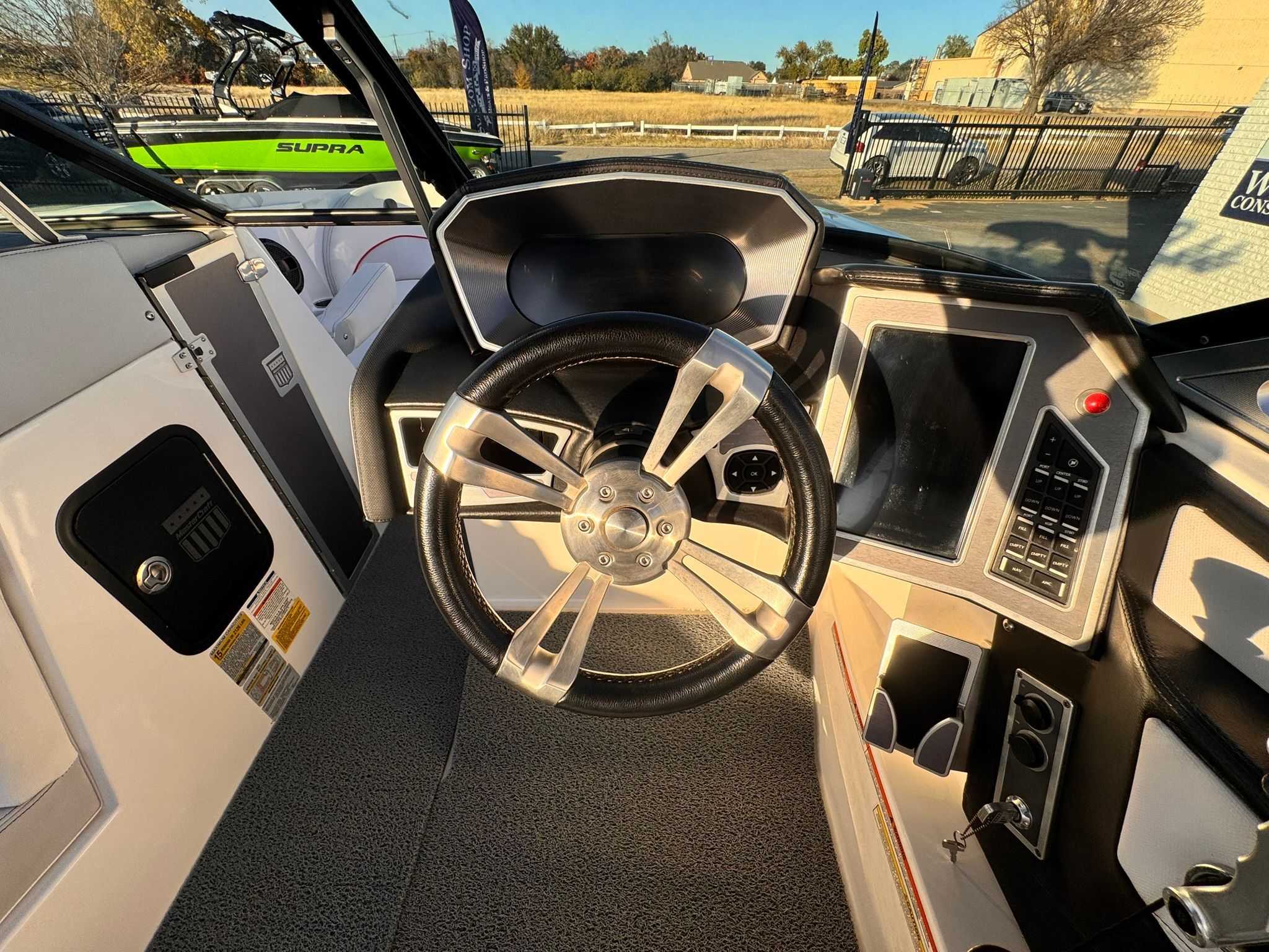 2018 MASTERCRAFT X23 - Image 26