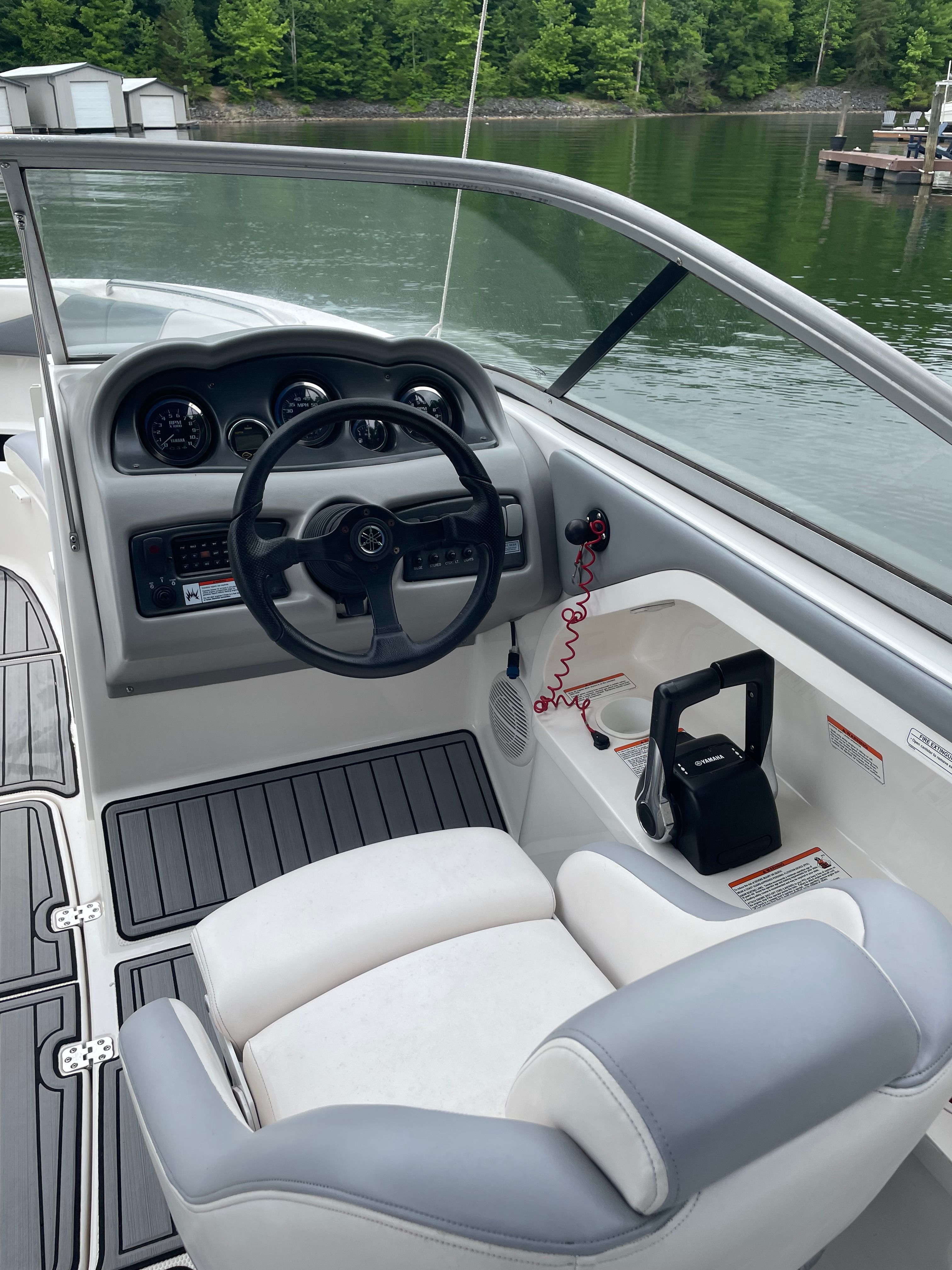 2006 Yamaha Boats SX230 - 2