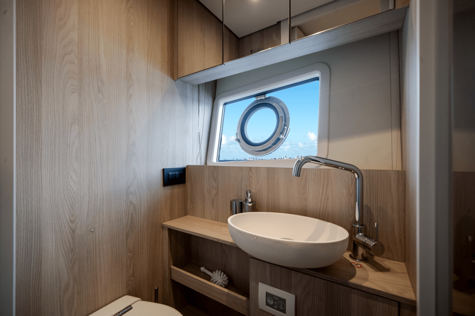 2026 Azimut Fly 78 - Image 79