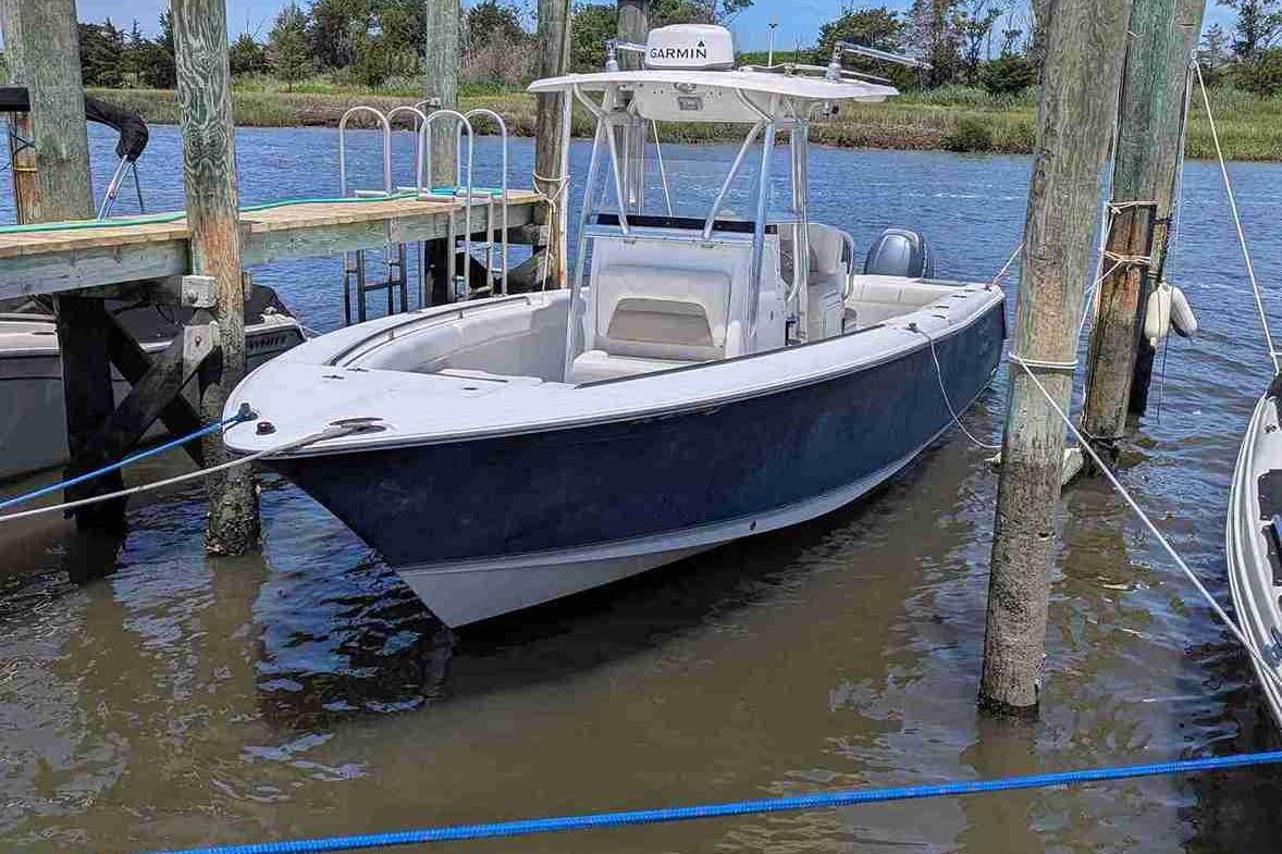 2012 Sea Hunt Gamefish 27