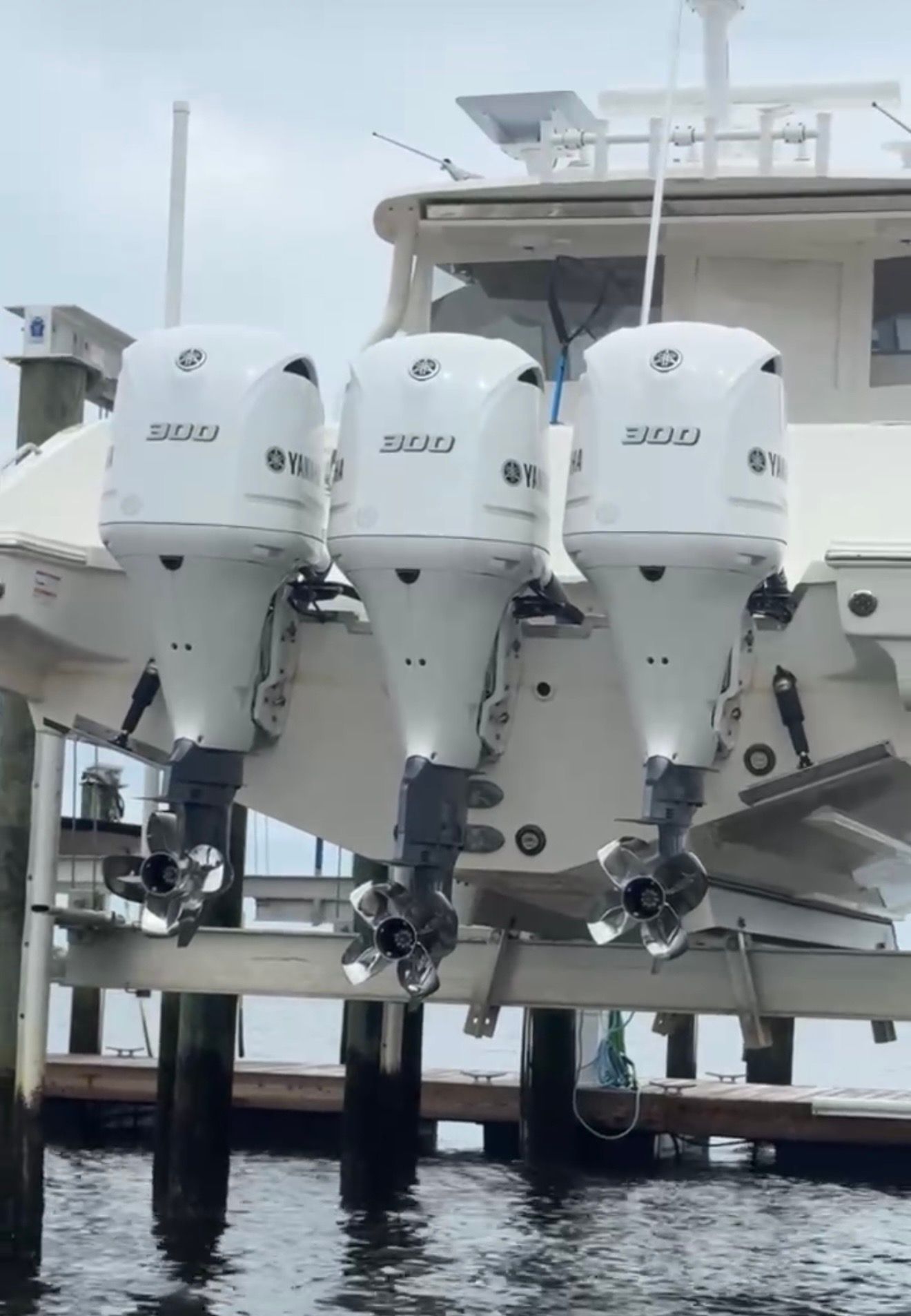 2020 Pursuit DC 365 Dual Console - 7