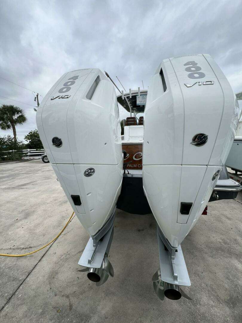 2023 Valhalla Boatworks V-33 - Image 38