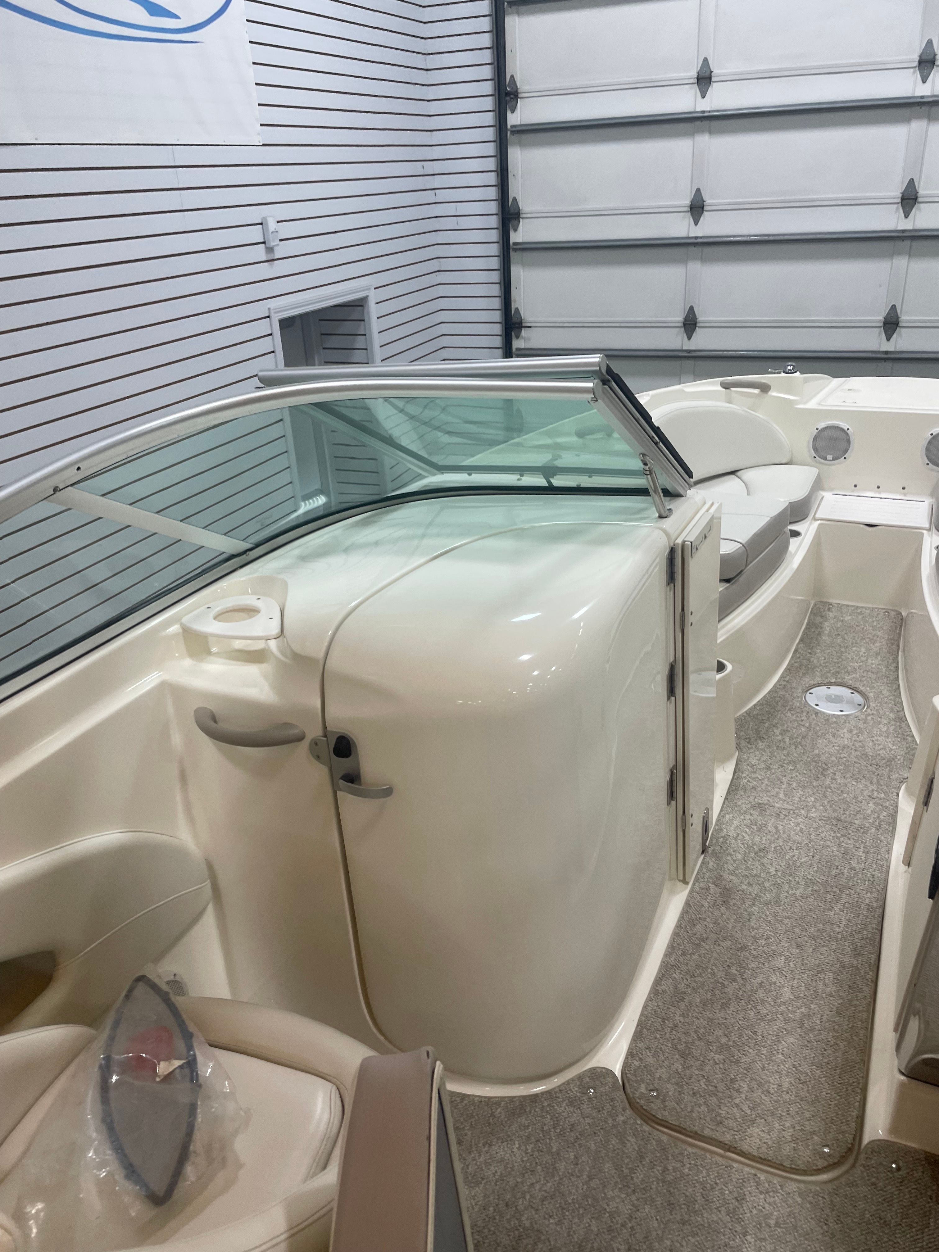 2004 Maxum 2400 SD - 7