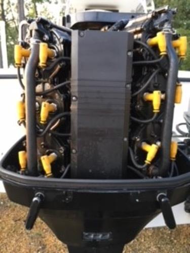 1993 Regulator 26 Express Cruiser - 18