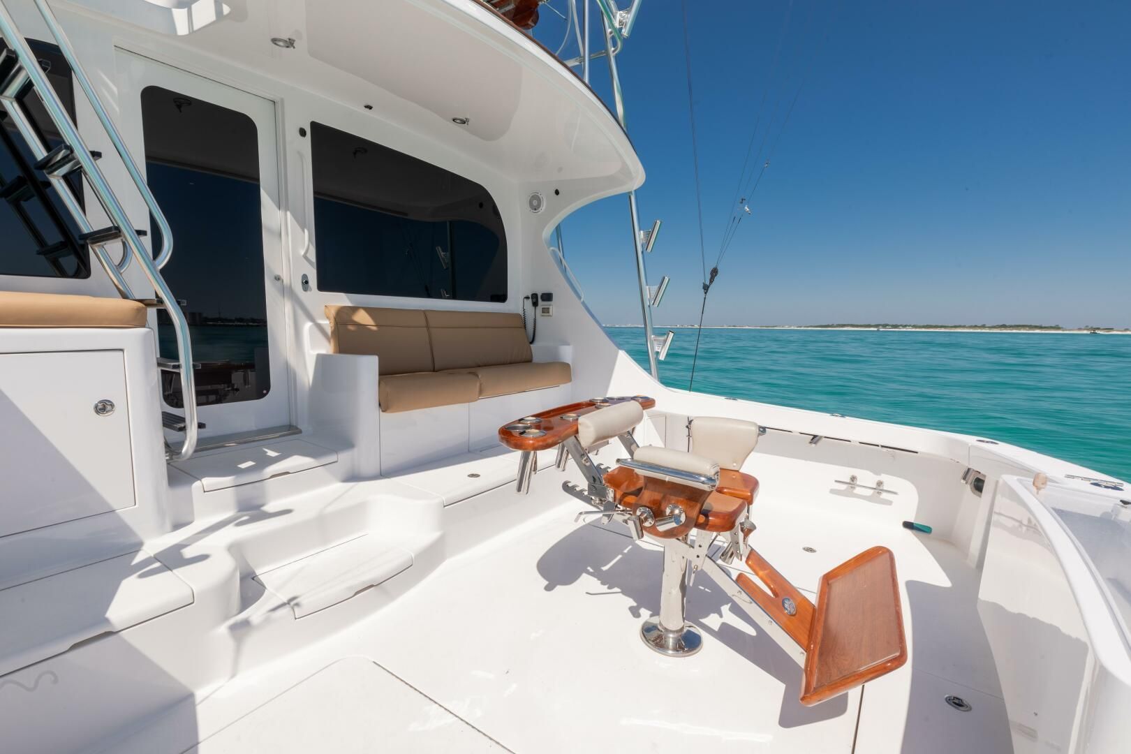 2016 Hatteras GT60 - 50