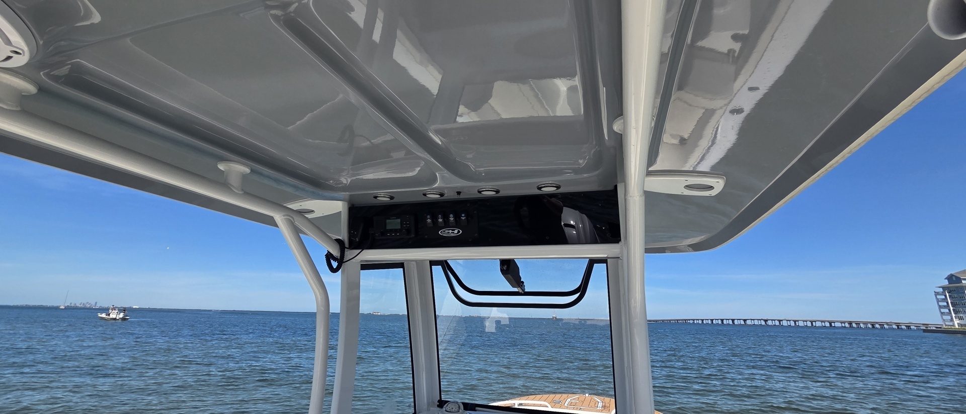 2021 Sea Hunt Escape 27 Center Console - Image 16