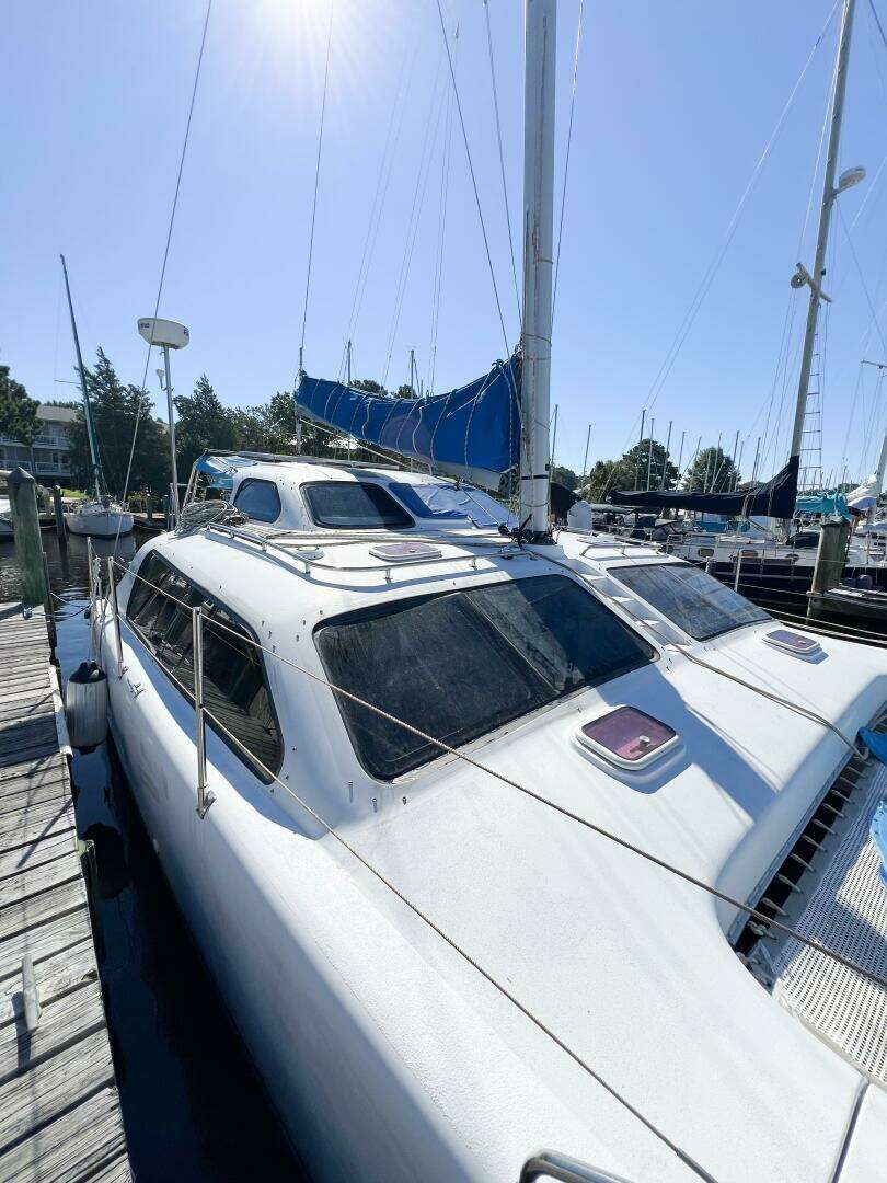2012 TomCat 9.70 S - Image 16