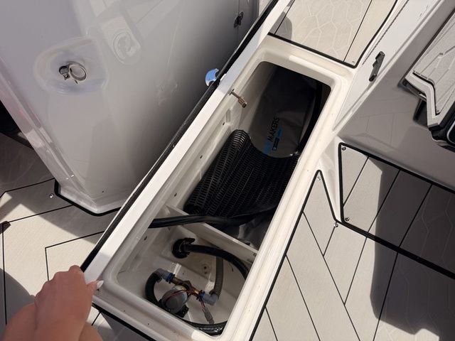 2026 Yamaha Boats 255XE - 14