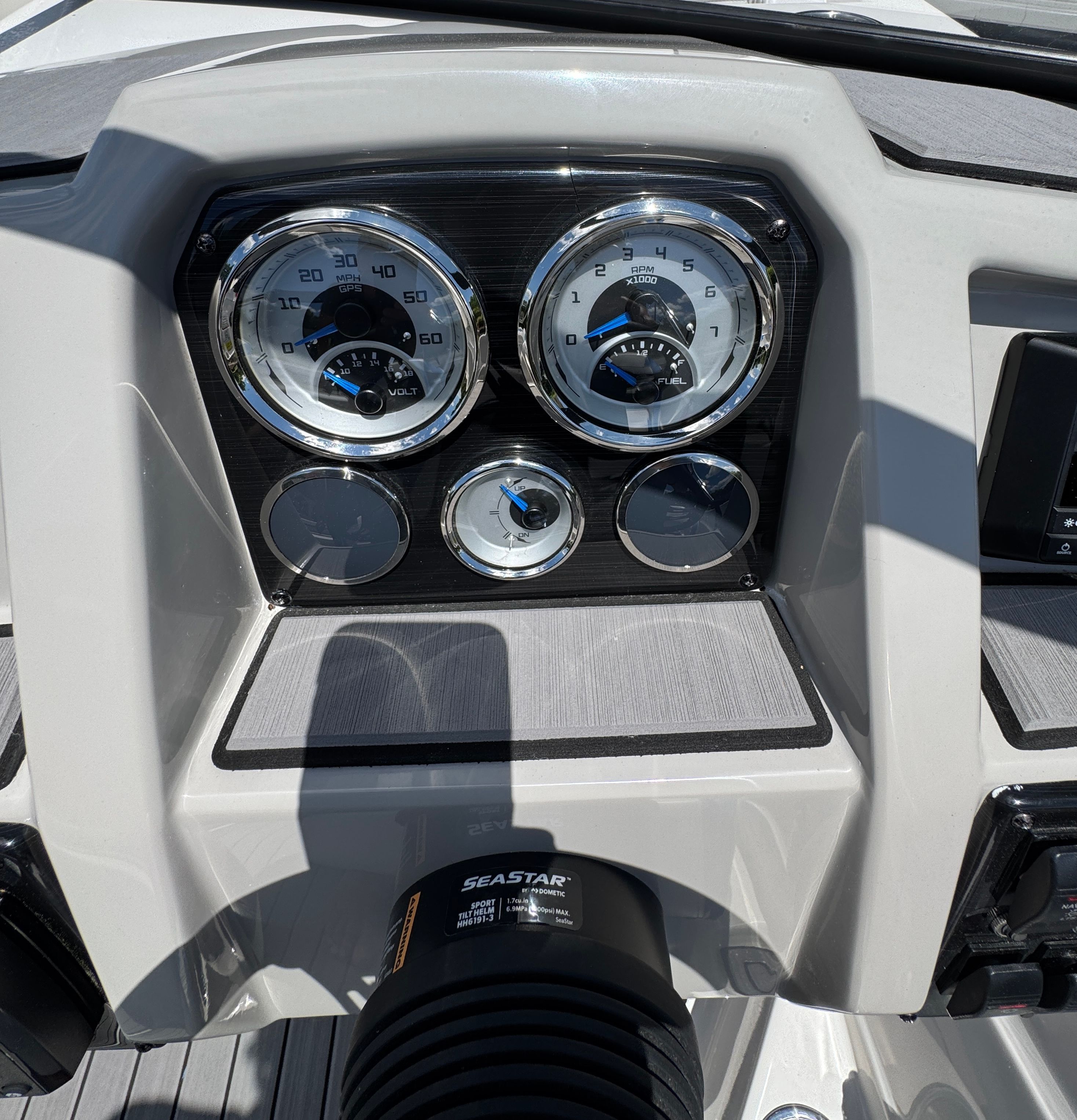 Dashboard of Starcraft SVX 190 OB boat, 2023 model.