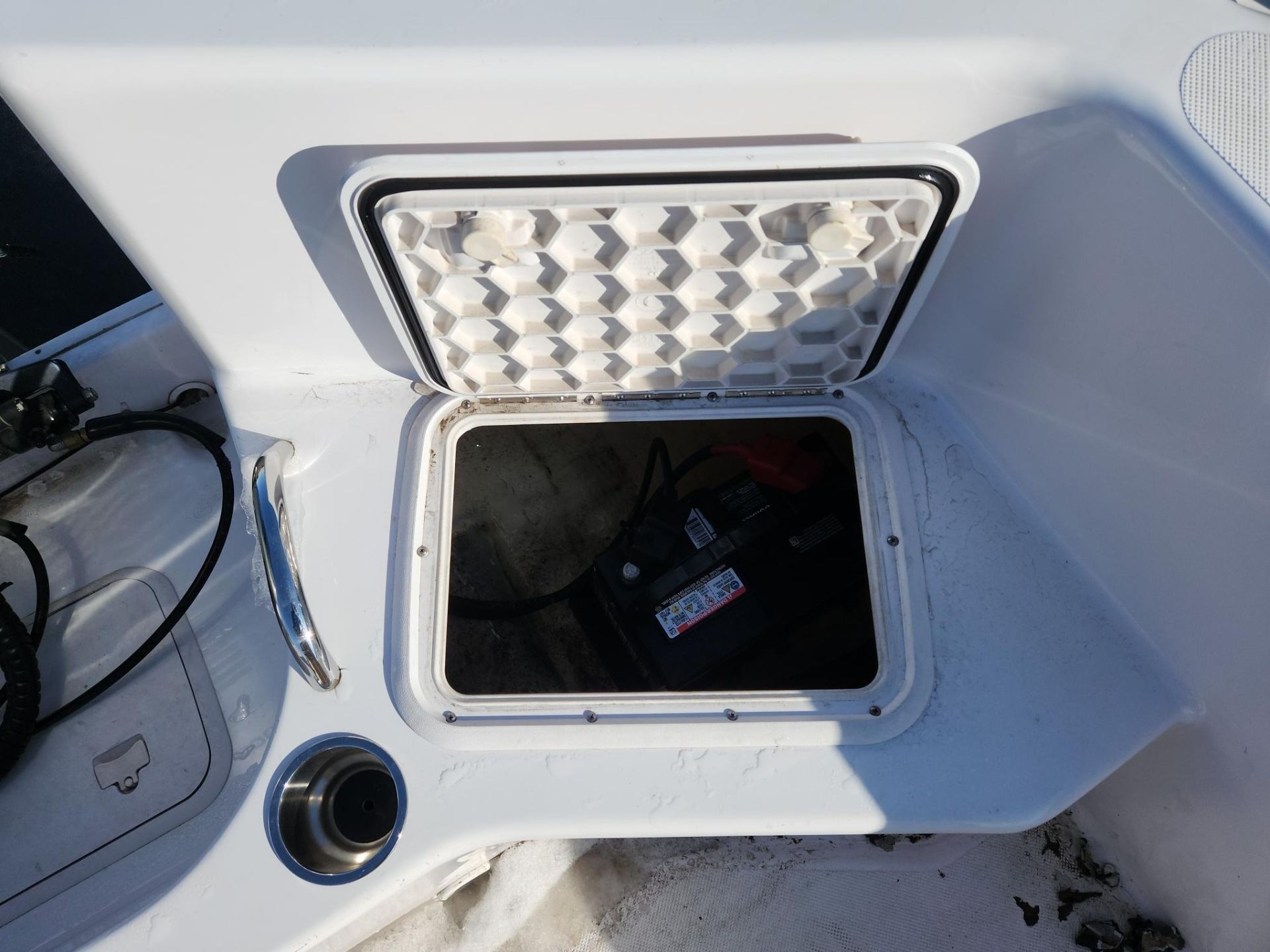 2008 Pro-Line 2000 CENTER CONSOLE - 13