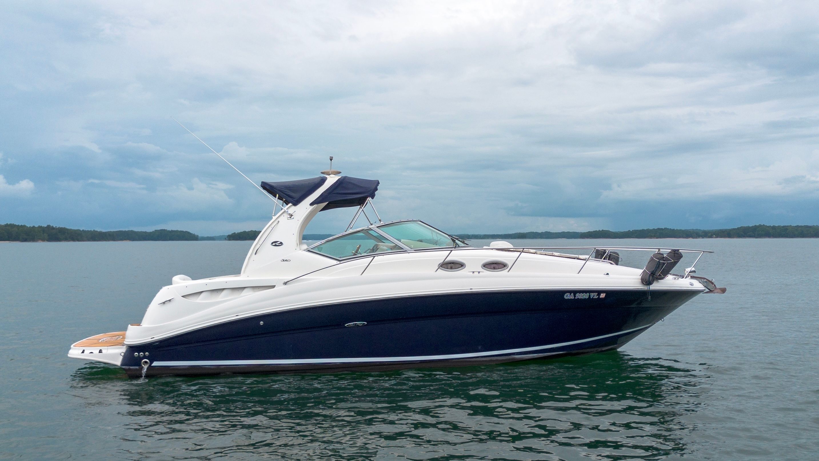 2005 Sea Ray Sundancer 320