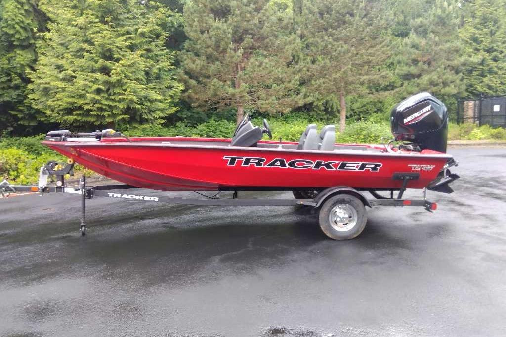 2026 Tracker Pro Team 175