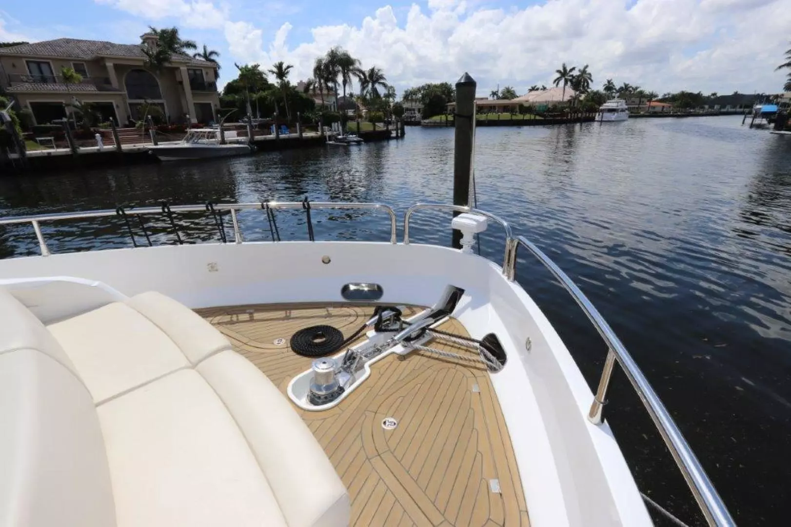 2015 Sunseeker Yacht - Image 40