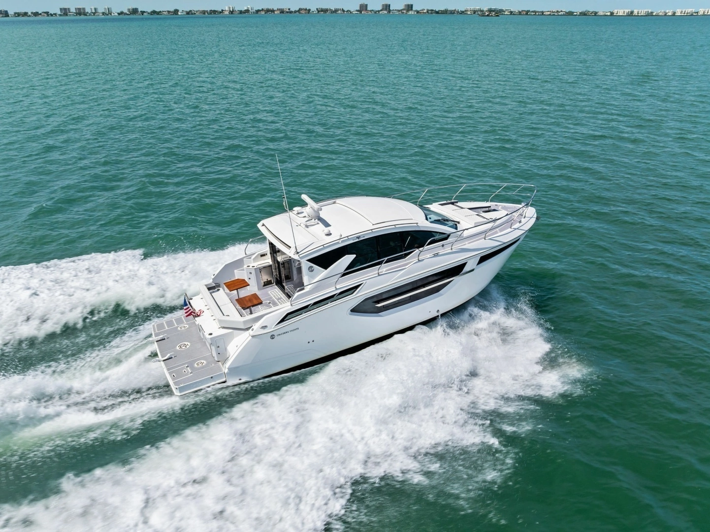 2019 Cruisers Yachts 42 Cantius - Image 70