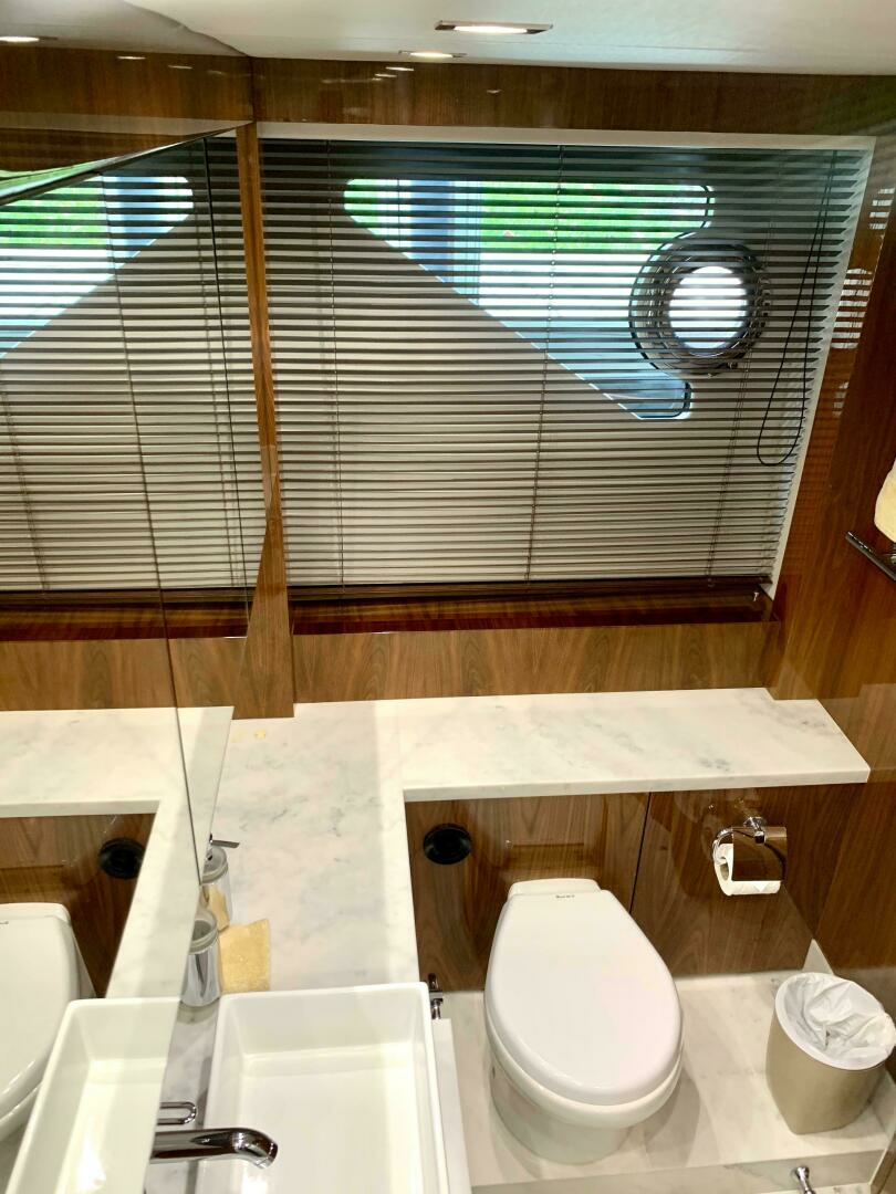 2016 Sunseeker Manhattan 65 - Image 17