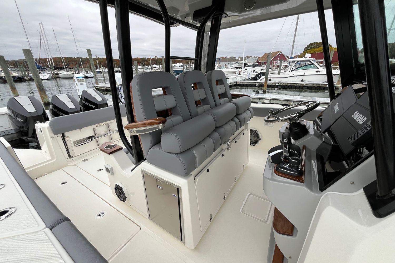 2026 Boston Whaler 360 Outrage - 28