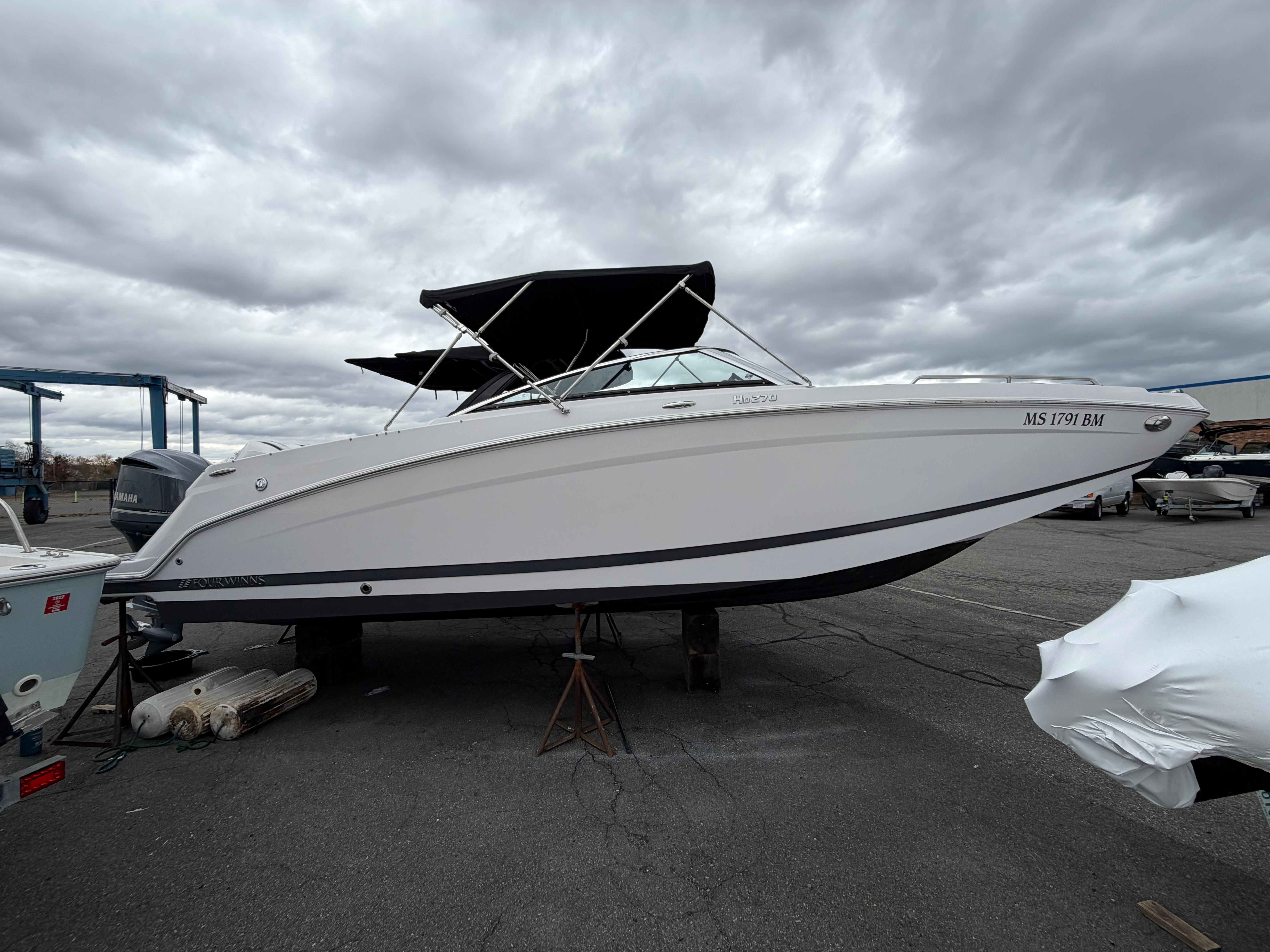 2019 Four Winns HD270-OB
