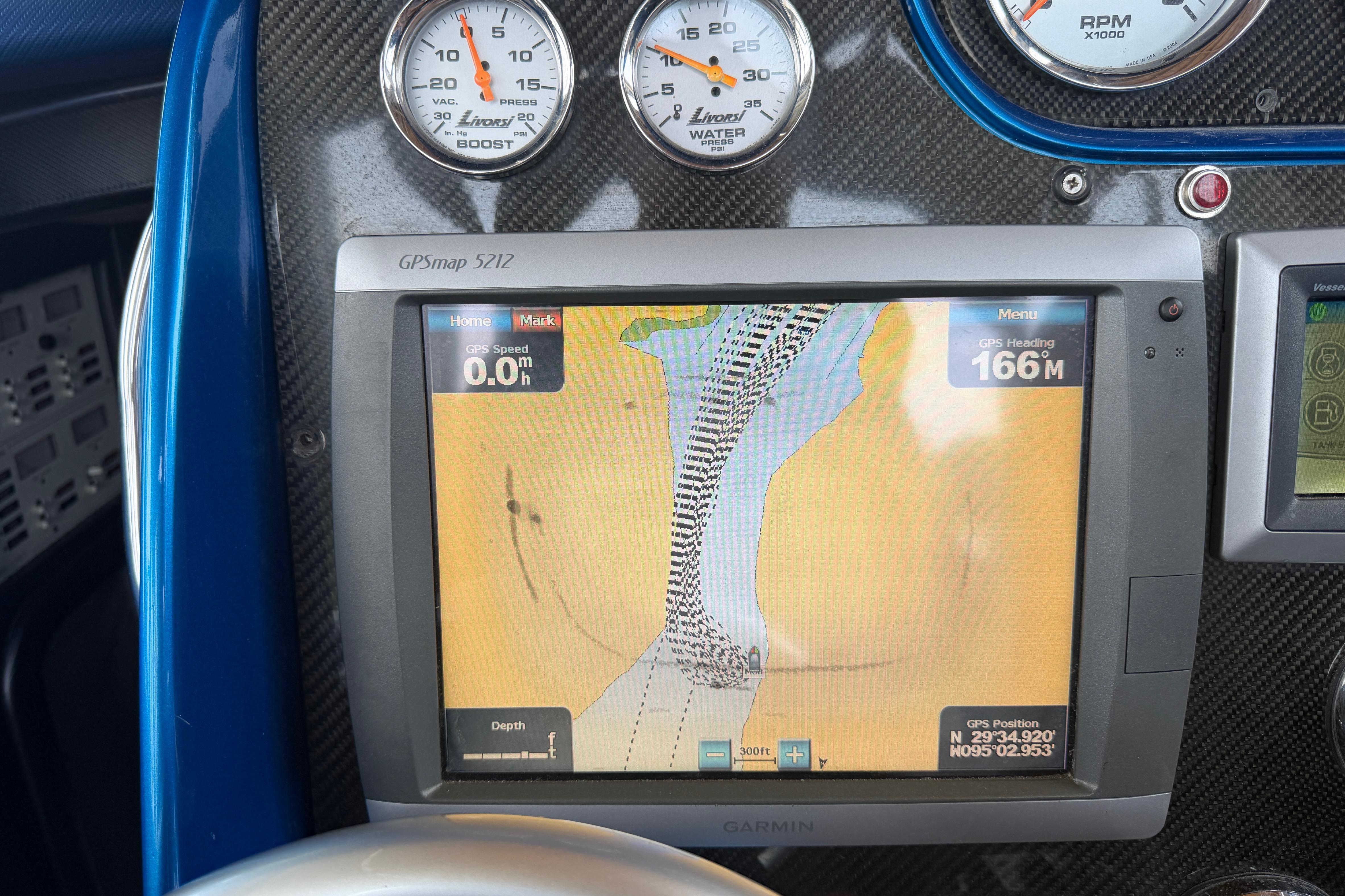 Dashboard of 2013 Nor-Tech 477 SPX Vee Bottom with GPS and gauges.