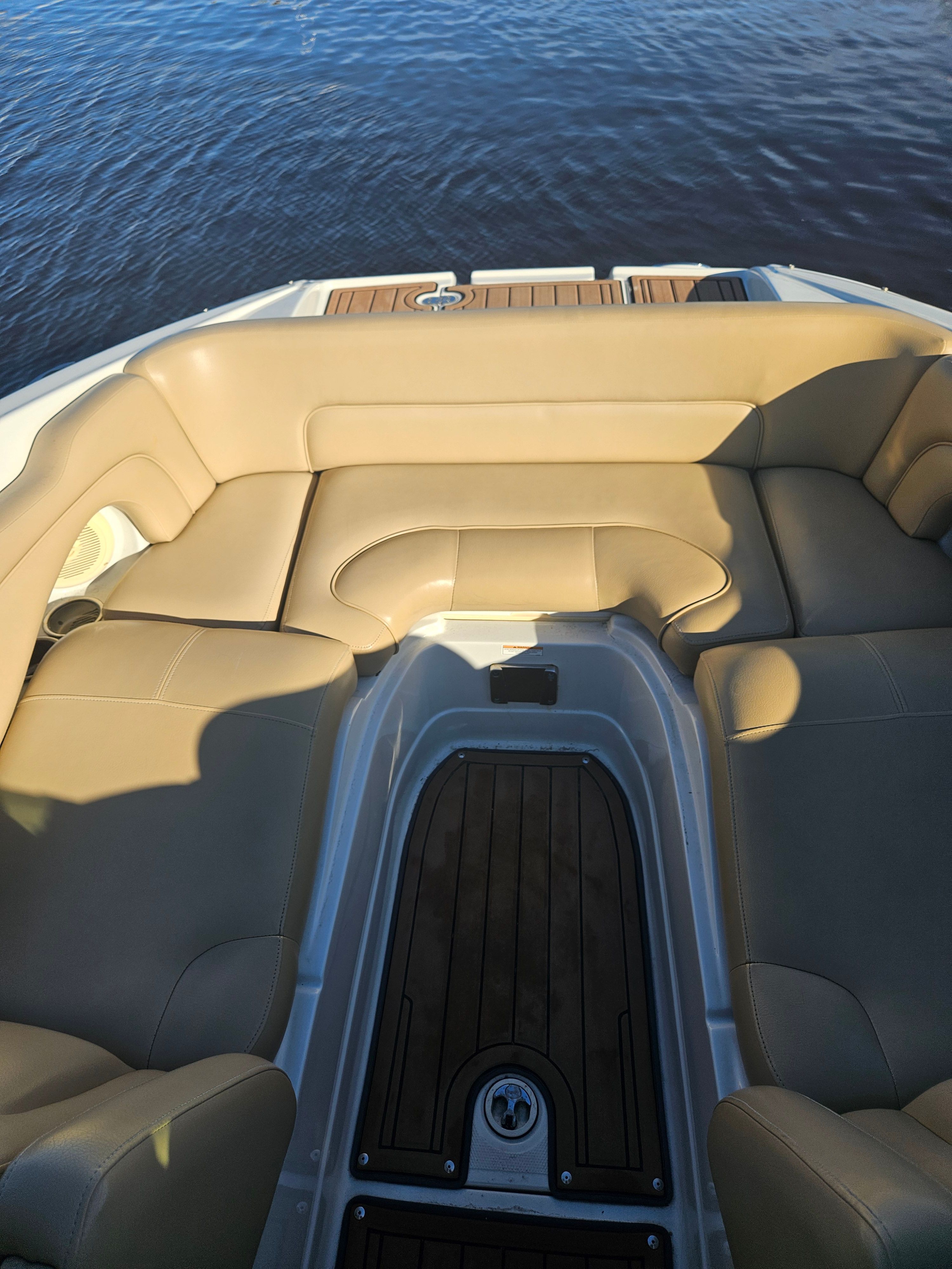 2016 Crownline Eclipse E4 XS - 9