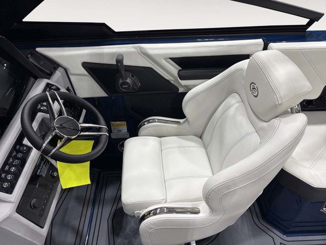 2026 Cobalt R4 Surf - 13