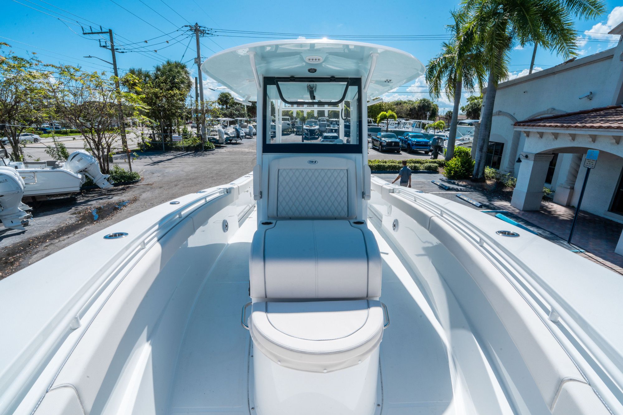 2026 Sea Hunt ULTRA 305 CB - 27