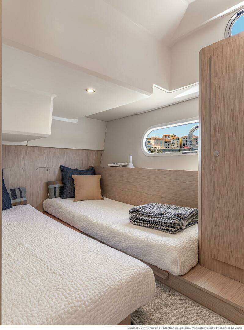 2026 Beneteau Swift Trawler 41 - Image 8