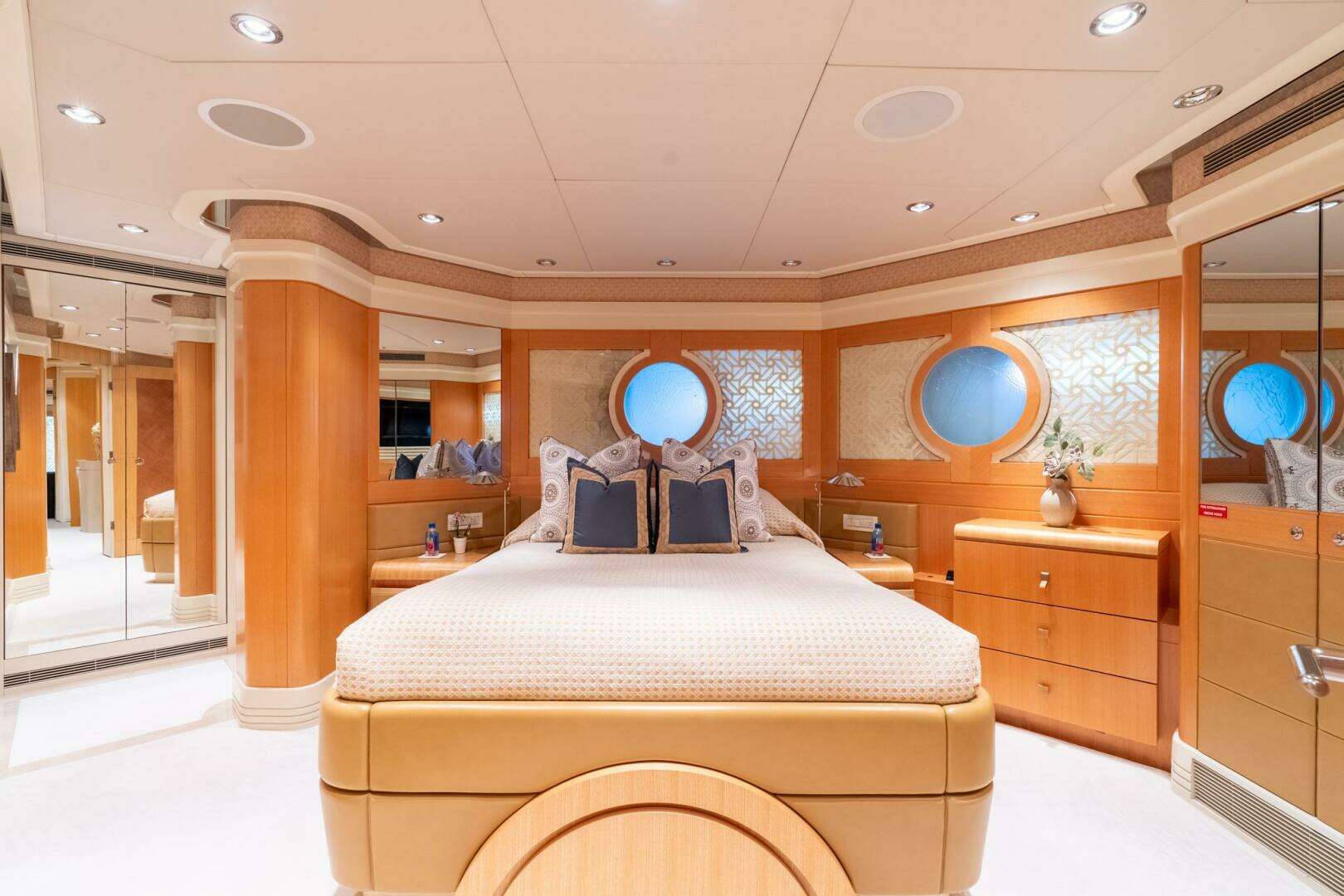 2001 Delta Marine Tri-Deck - Image 78