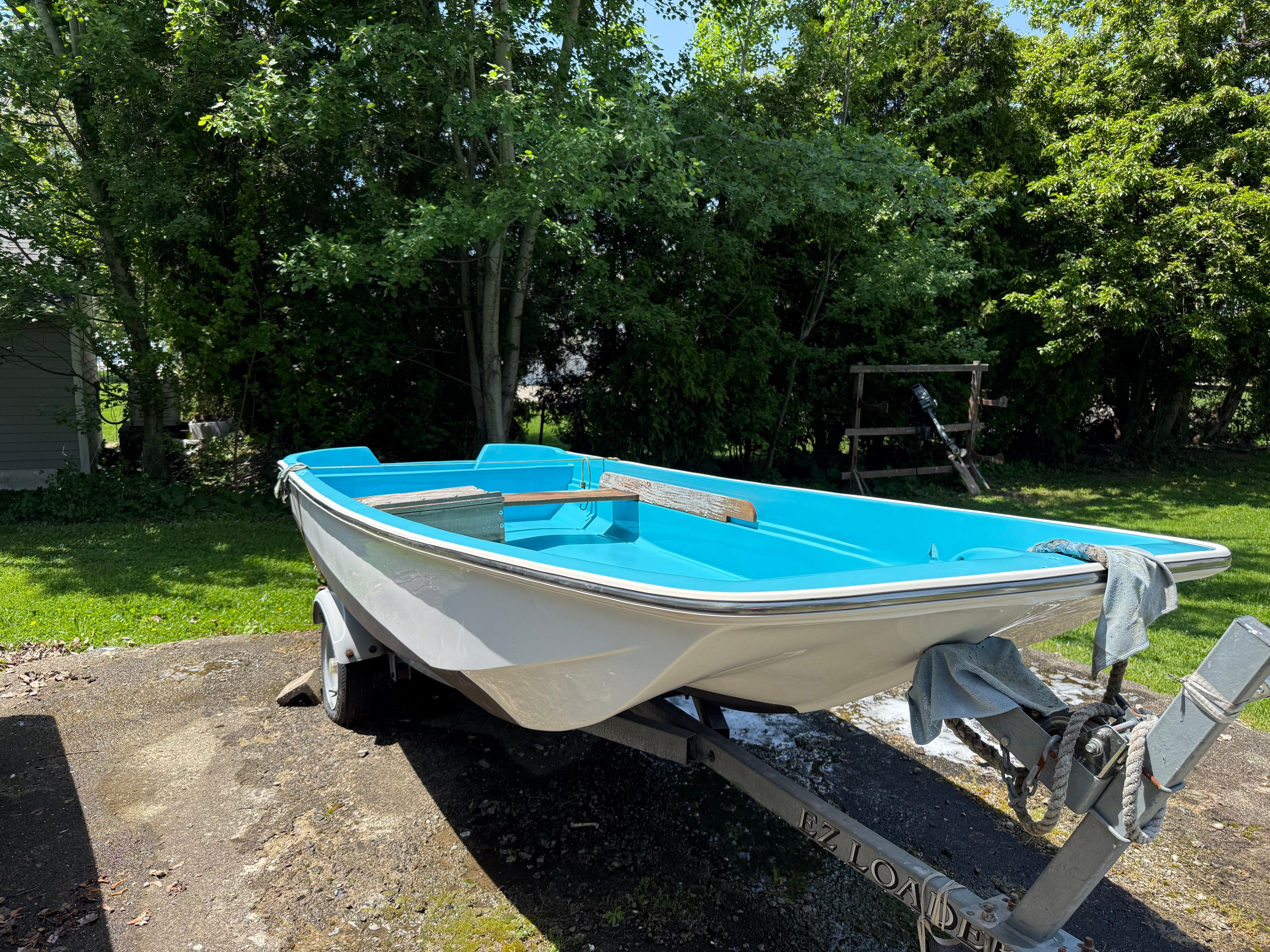 1969 Boston Whaler Sport - 12