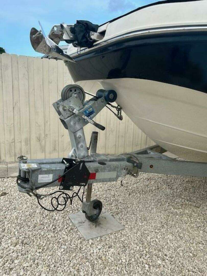 2022 Bayliner DX2000 - Image 26