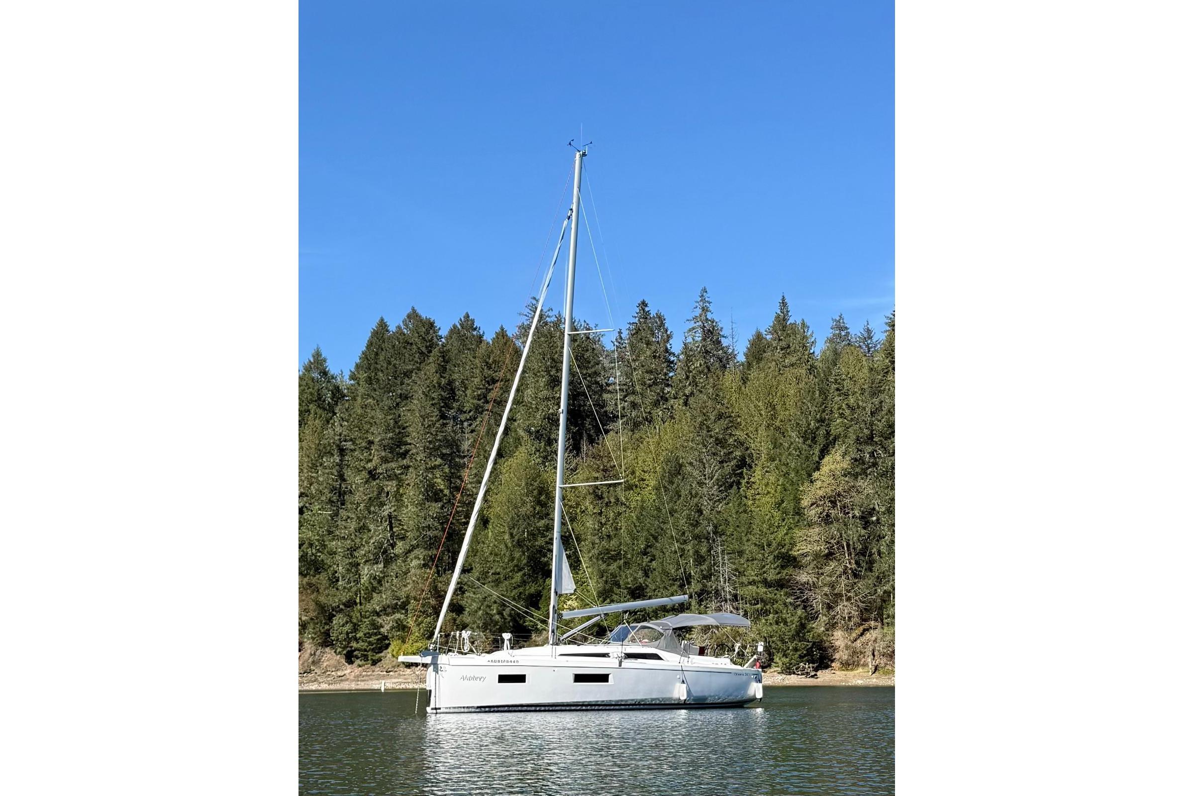 2023 Beneteau Oceanis 34.1