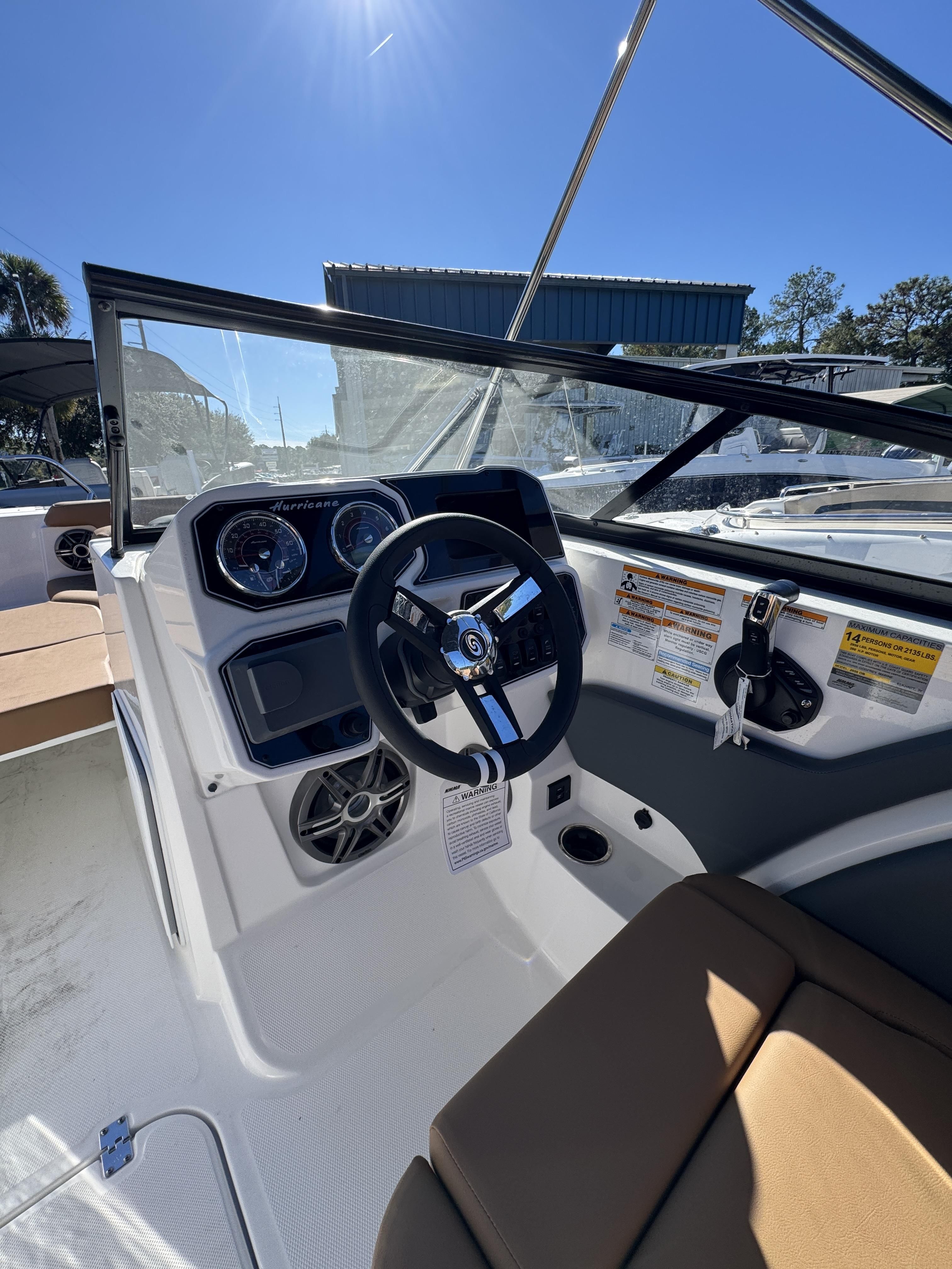 2026 Hurricane SunDeck OB SD 2050 OB - 23