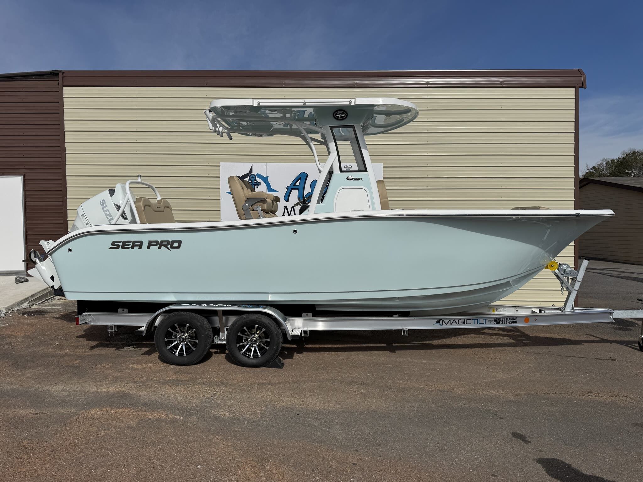 2026 Sea Pro 245FLX R