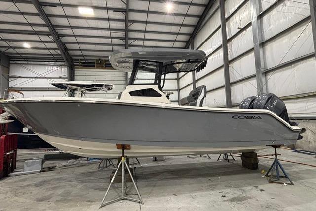 2026 Cobia 245 Center Console