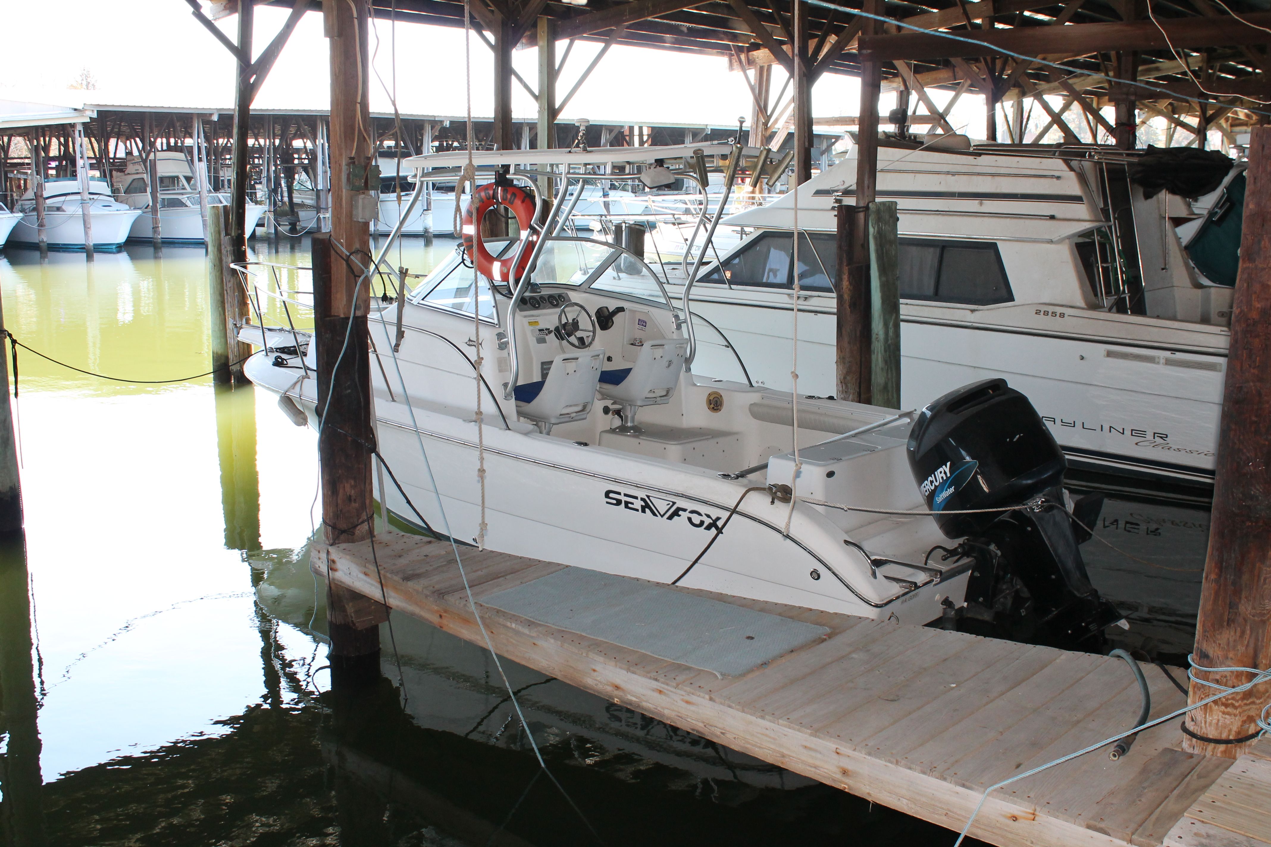 2004 Sea Fox 230 Walk Around