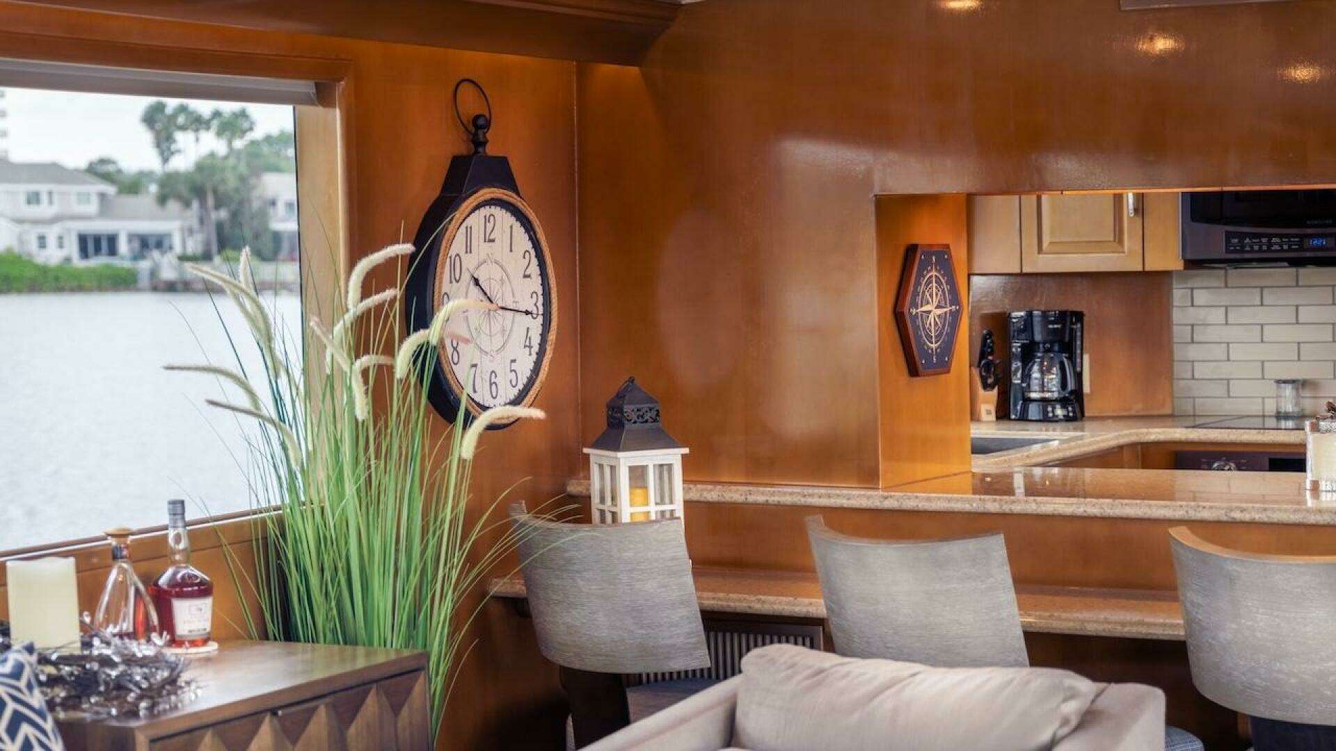 1998 Hatteras Sport Deck - Image 67