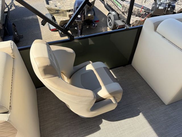 2027 Veranda 22XRC - 14