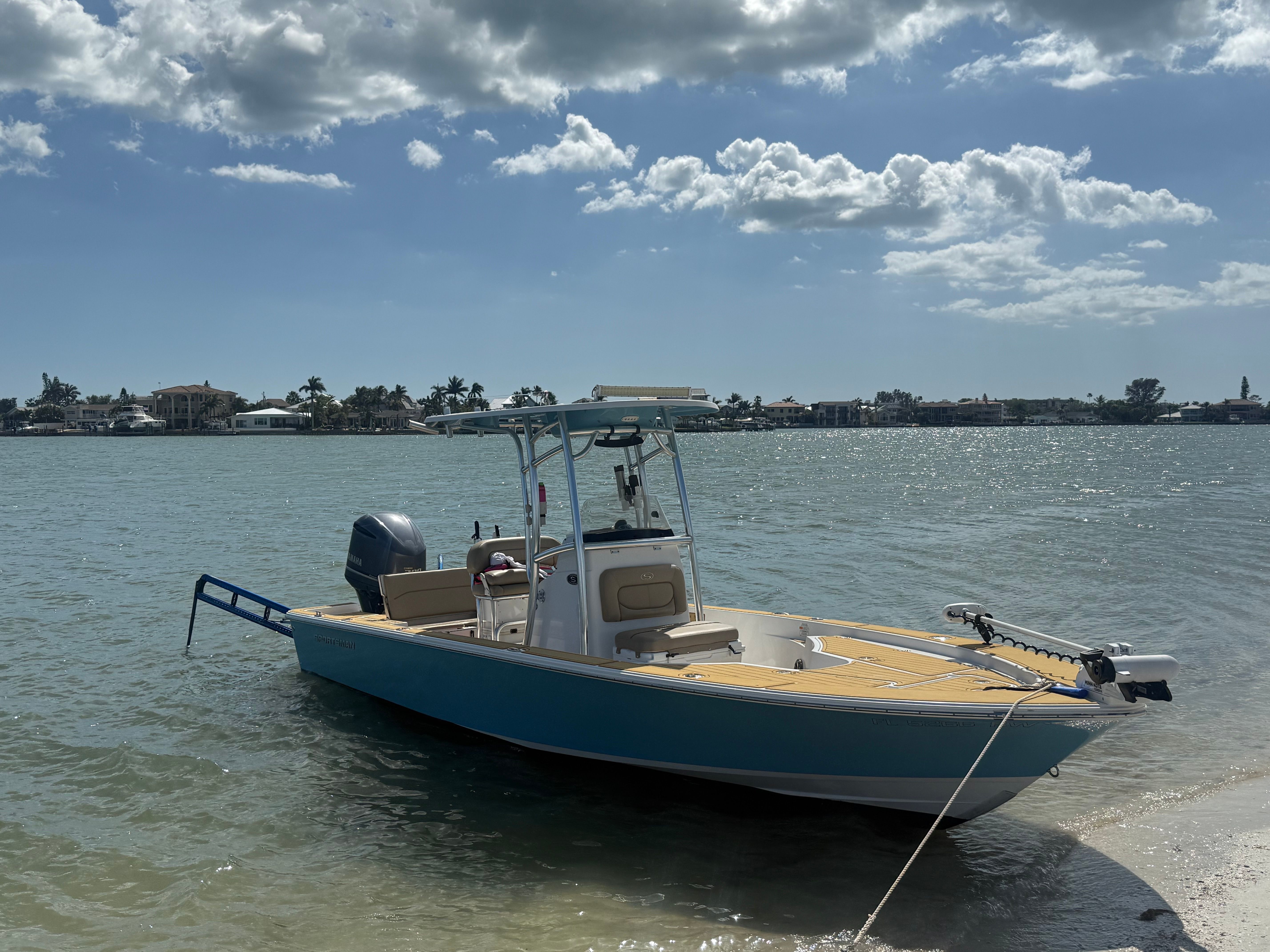 2016 Sportsman Masters 247 Bay Boat - 7