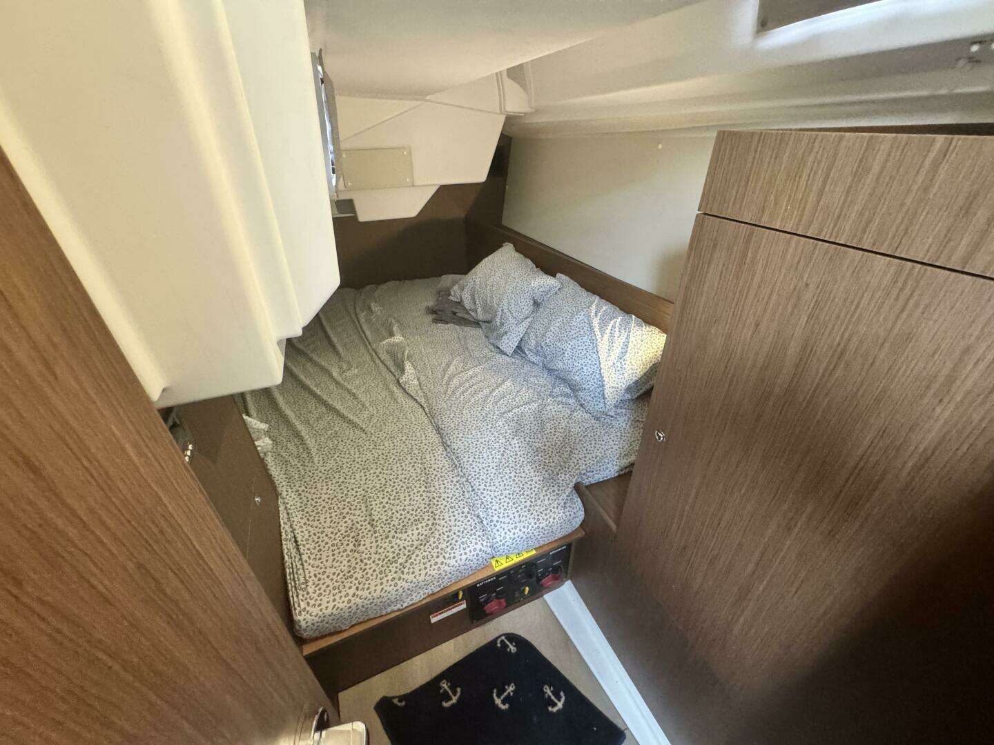 2023 Beneteau Oceanis 38.1 - Image 29