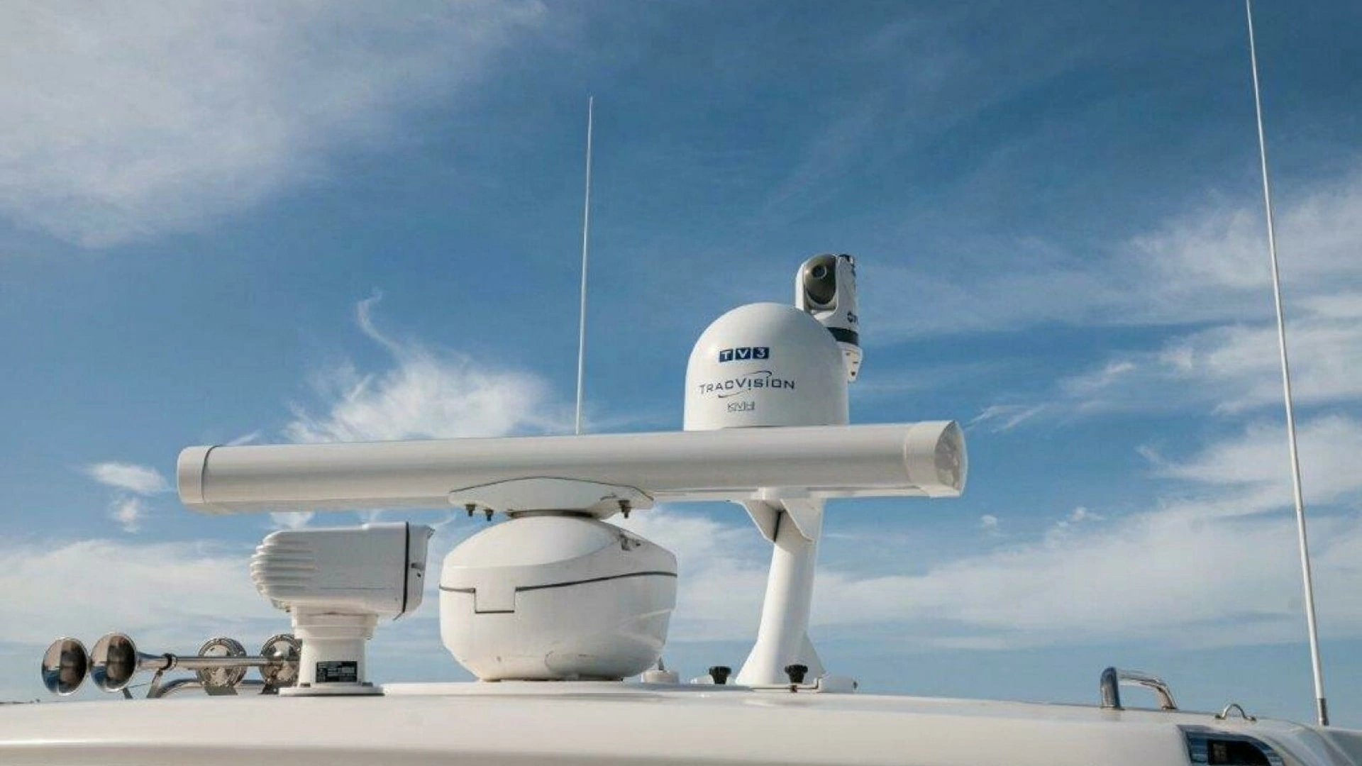 2018 Boston Whaler 420 Outrage - Image 30