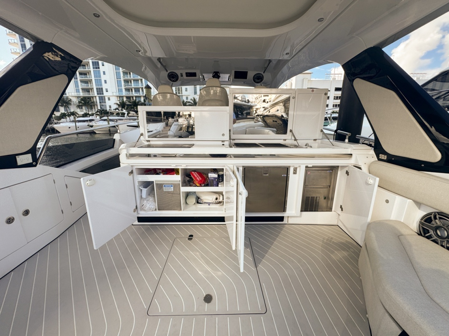 2023 Azimut Verve 47 - Image 41