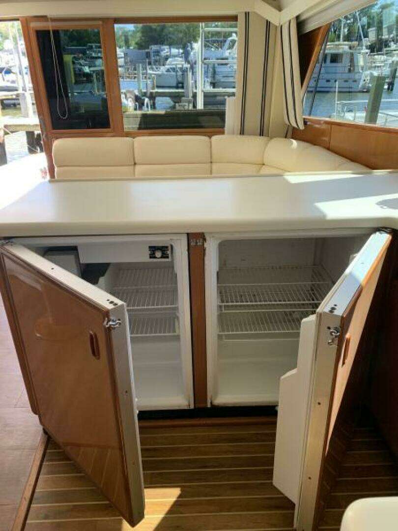 2000 Viking 50 Convertible Sportfish - Image 12