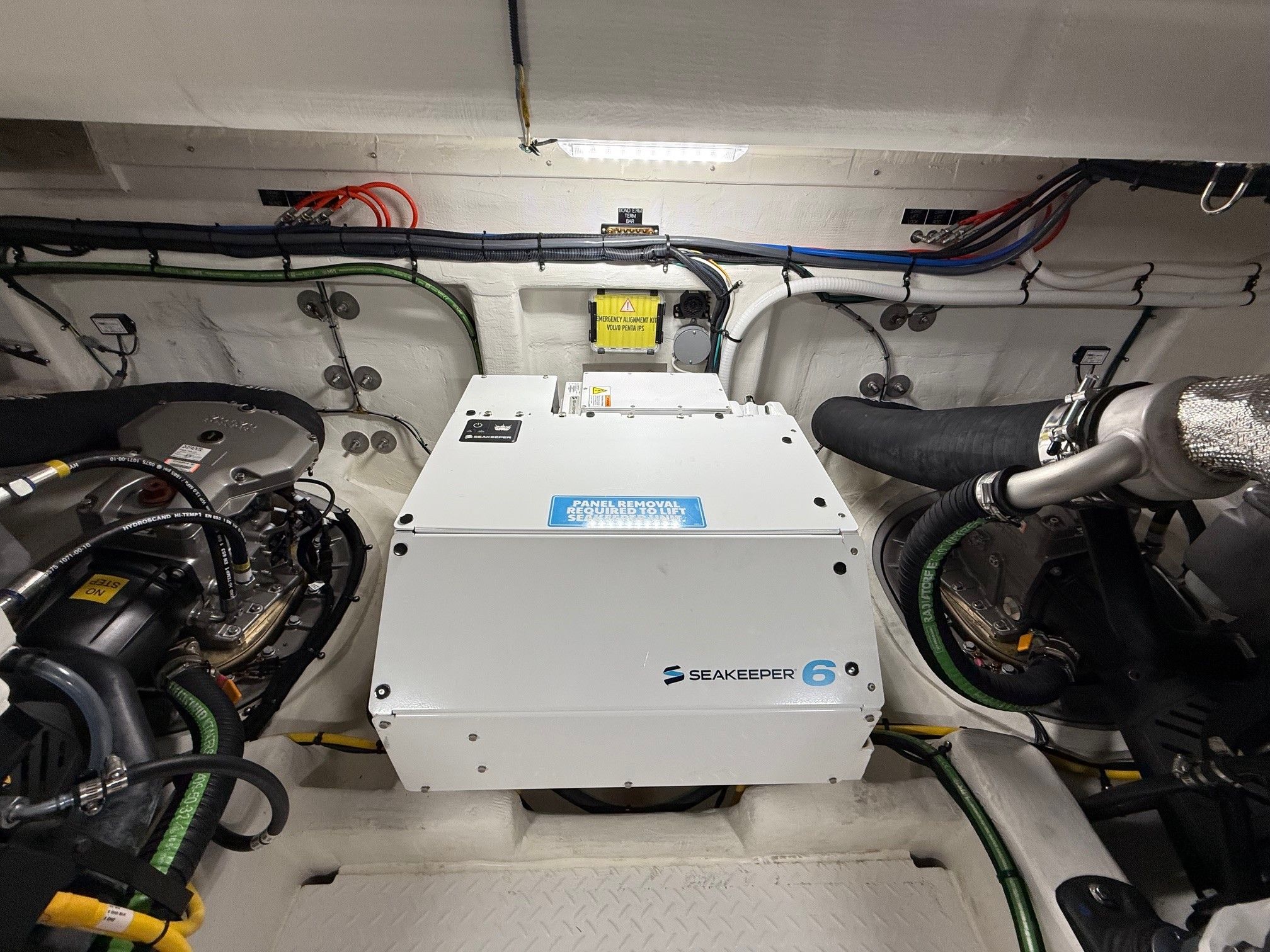 2026 Cruisers Yachts 46 Cantius - 18