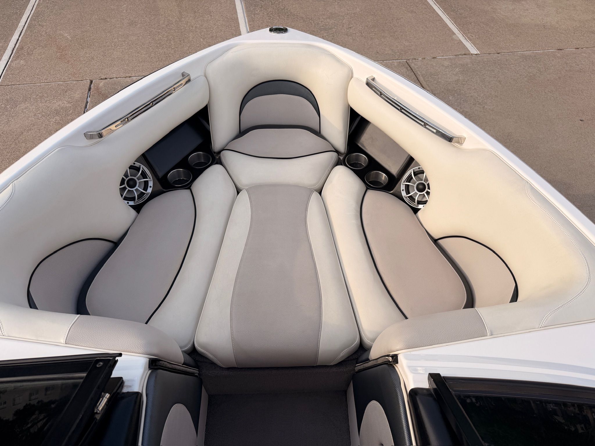 2010 Malibu Wakesetter 247 LSV - 12