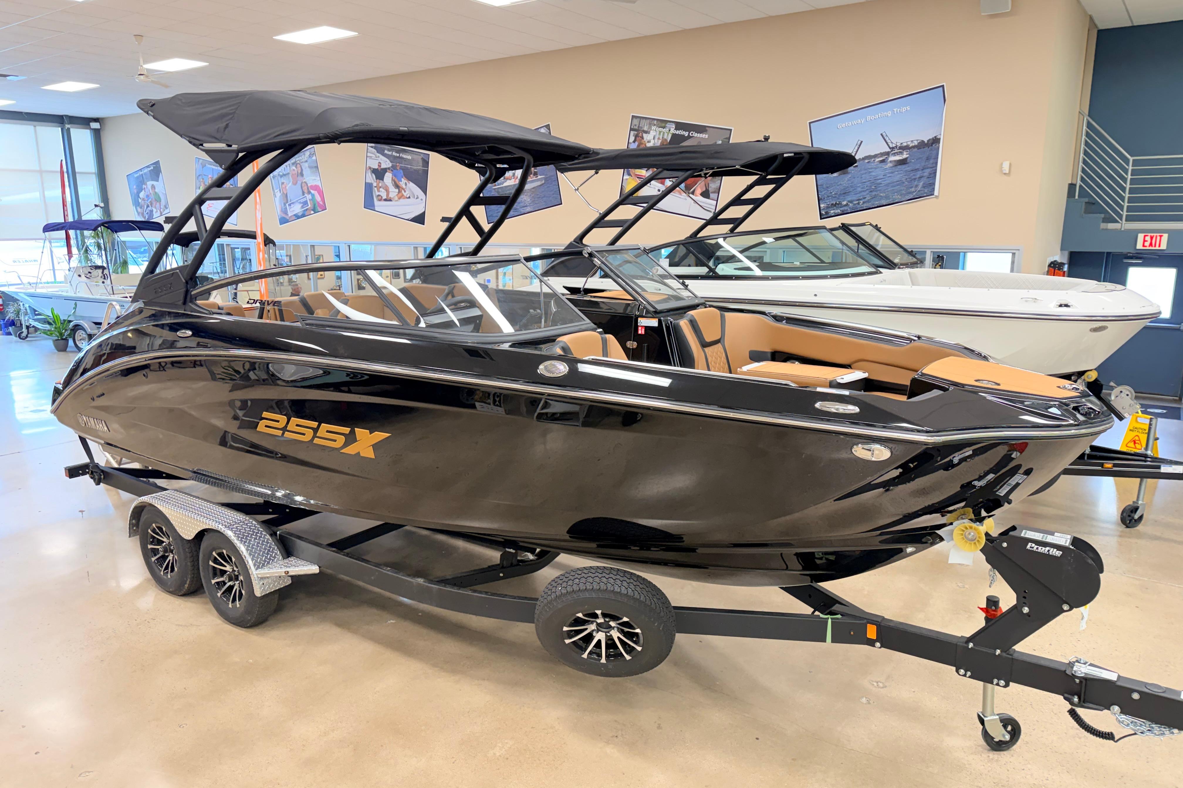 2026 Yamaha Boats 255XD