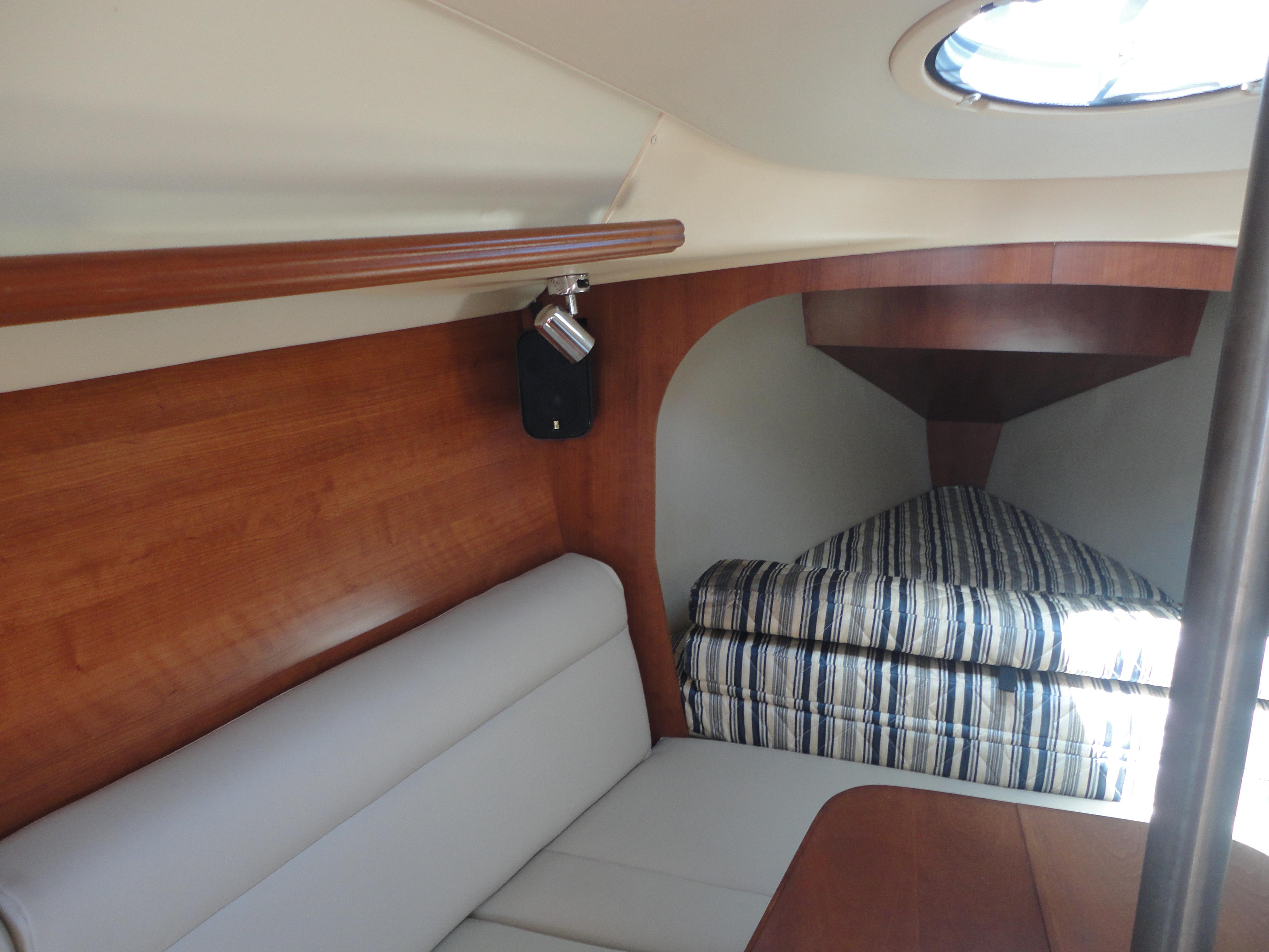 2013 Marlow-Hunter Hunter 27 - 54